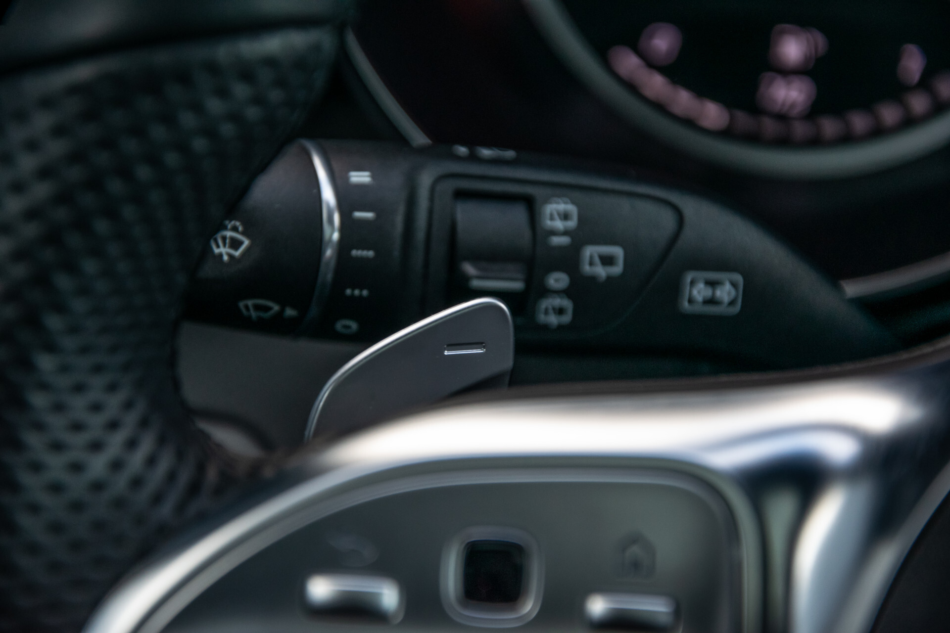 Mercedes-Benz GLC 300 4-M AMG Panorama/Keyless/Assistentiepakket/MBUX/Wegkl-trekhaak Aut9 Foto 12
