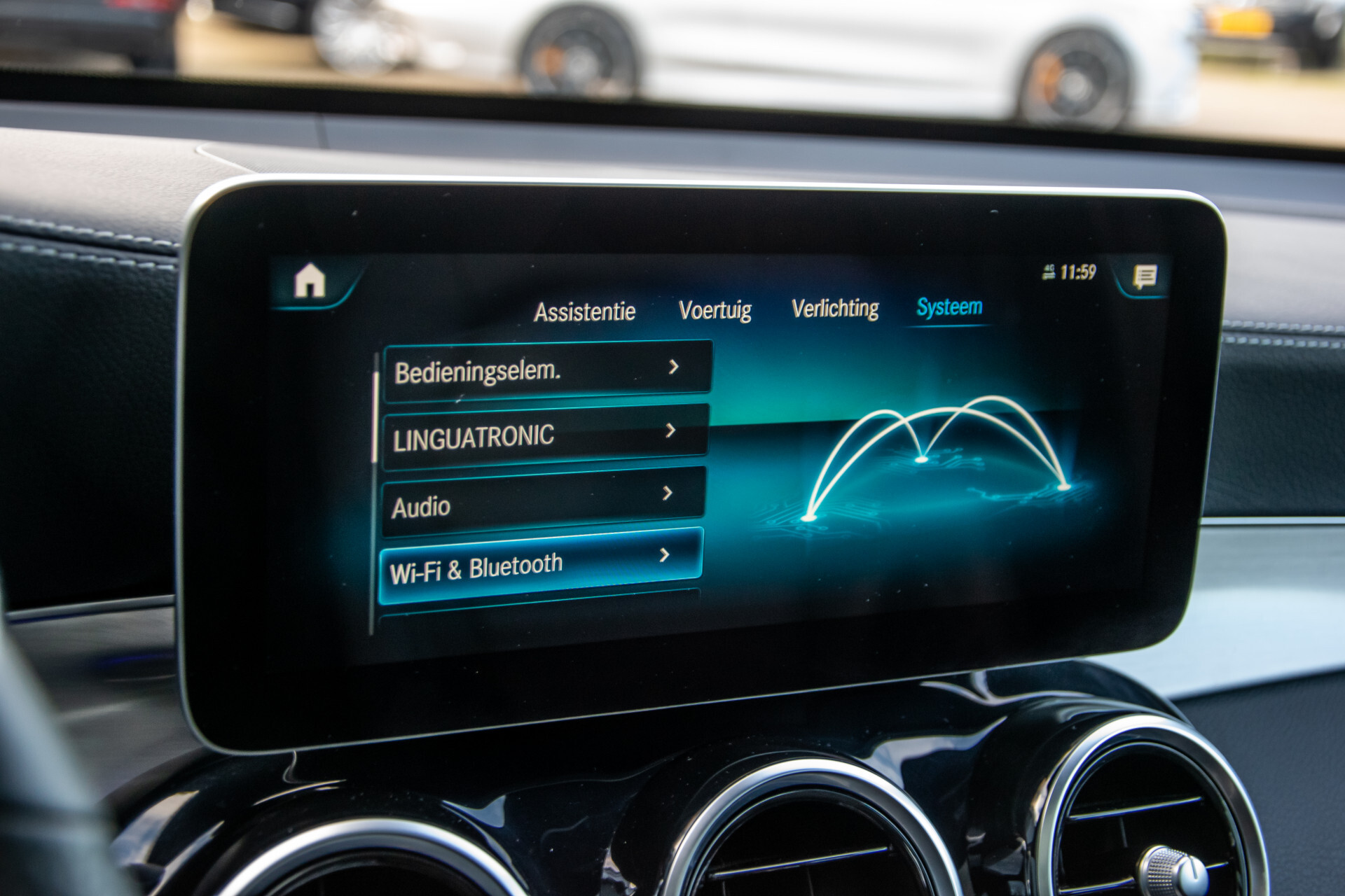 Mercedes-Benz GLC 300 4-M AMG Panorama/Keyless/Assistentiepakket/MBUX/Wegkl-trekhaak Aut9 Foto 34