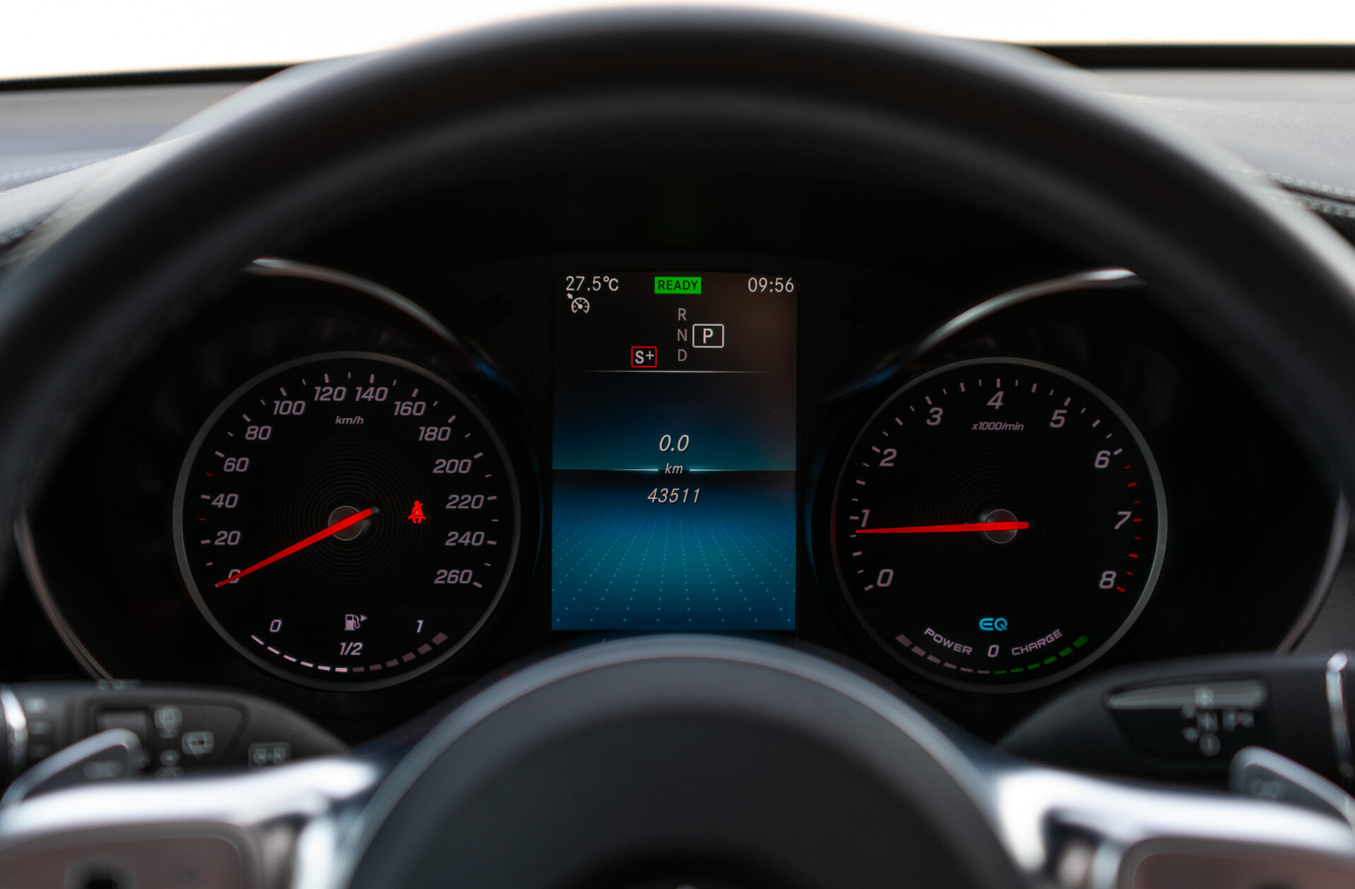 Mercedes-Benz GLC 300 4-M AMG Panorama | Keyless | Assistentiepakket | MBUX | Wegkl-trekhaak Foto 7