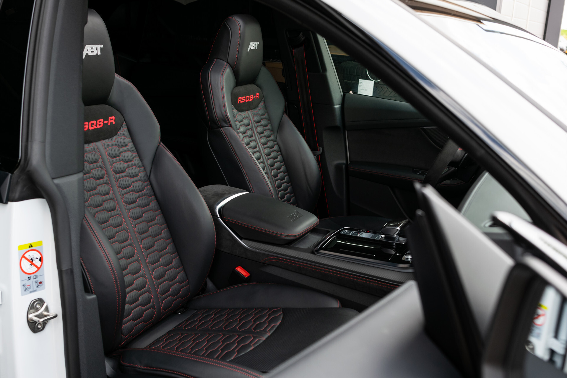 Audi RSQ8 R ABT 1 OF 125 Carbon | Garantie t/m 1-2026 | FULL OPTIONS Foto 3