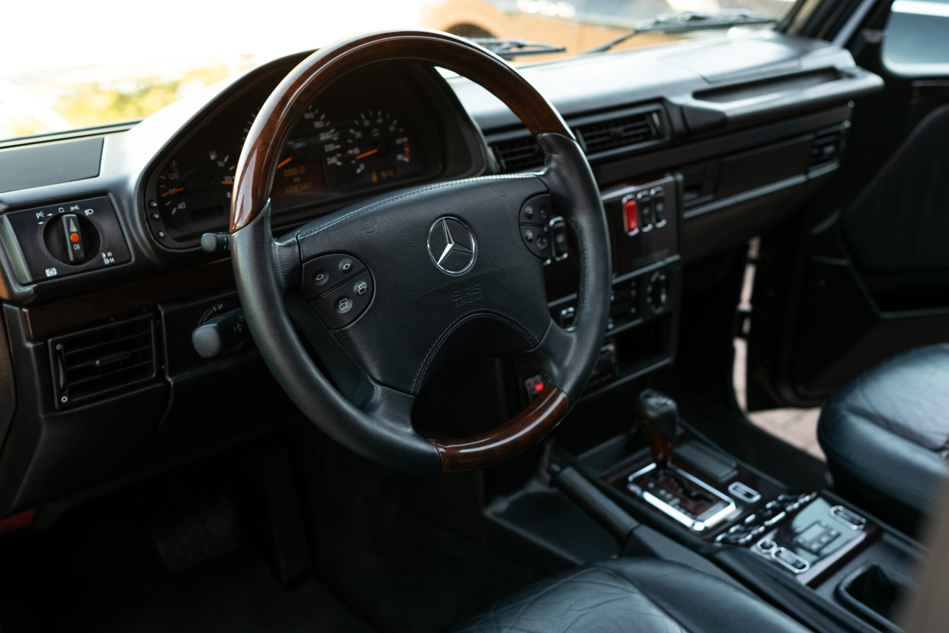 Mercedes-Benz G-Klasse 500 Lang 7-Persoons | Incl. BTW | New Service Foto 8