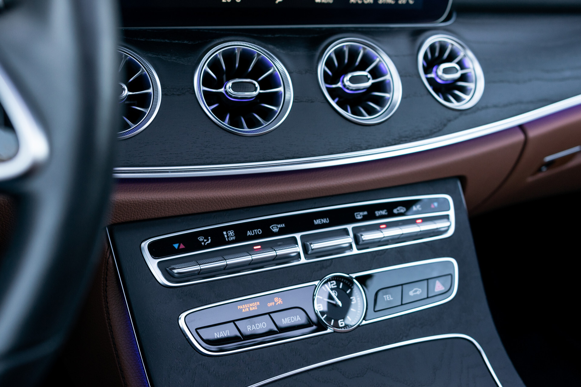 Mercedes-Benz E-Klasse Coupé 200 AMG Premium Plus Night|Panorama|Keyless|Burmester|Mem|360|20"|New Service Foto 31