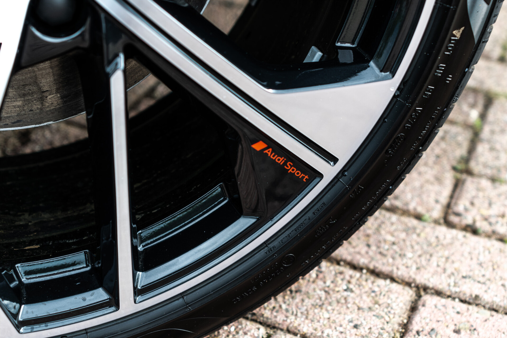 Audi Q5 Sportback 55 TFSI e S edition S edition Luchtvering|Panorama|Keyless|Nappa|Trekhaak|Zwart Optiek|Nieuwprijs €103268 Foto 36