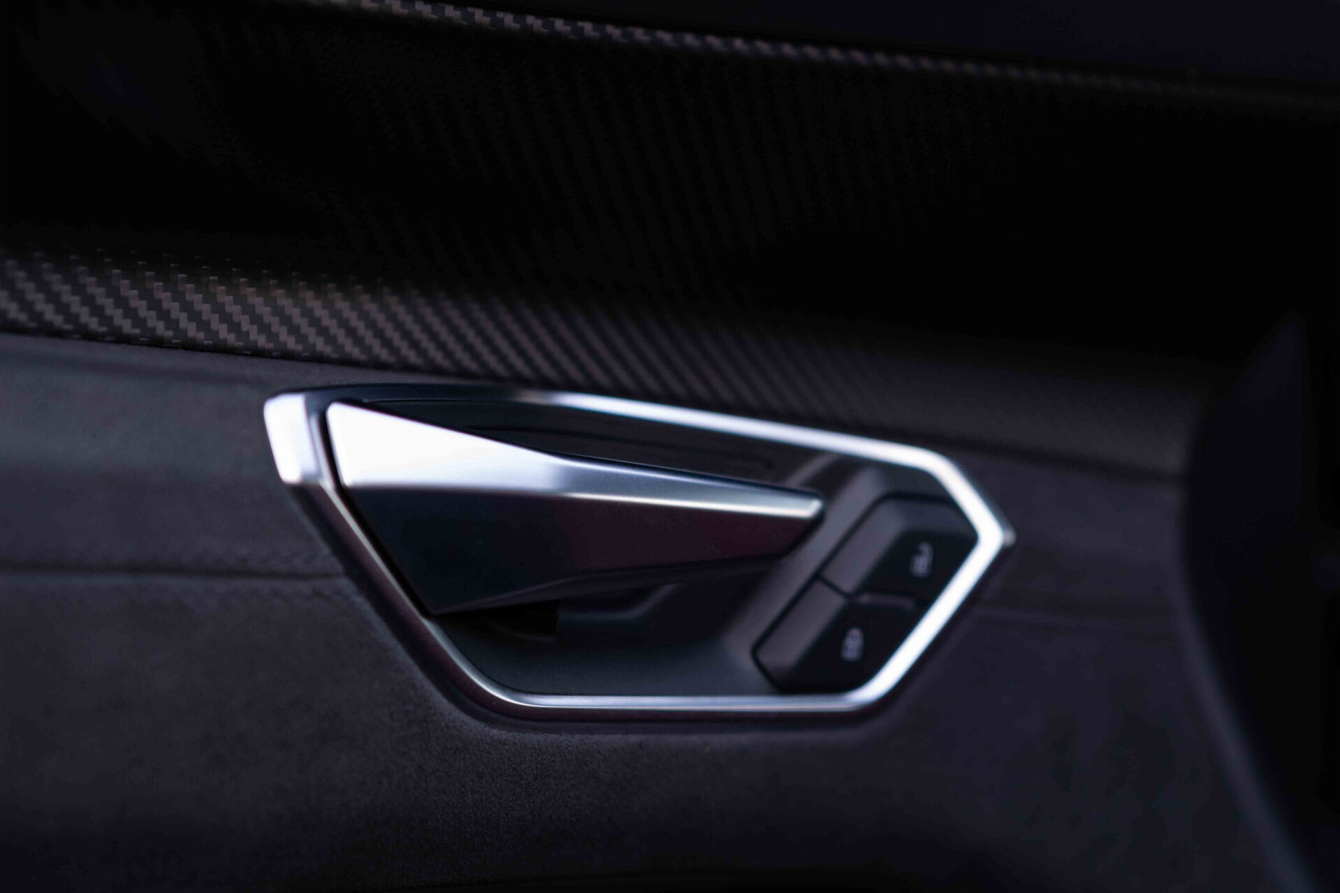 Audi e-tron GT RS 93 kWh 600 pk B&O|21"|Carbid Brakes|Laser|HUD|Alcantara|Assistentie Plus|Standkachel/koeling Foto 10