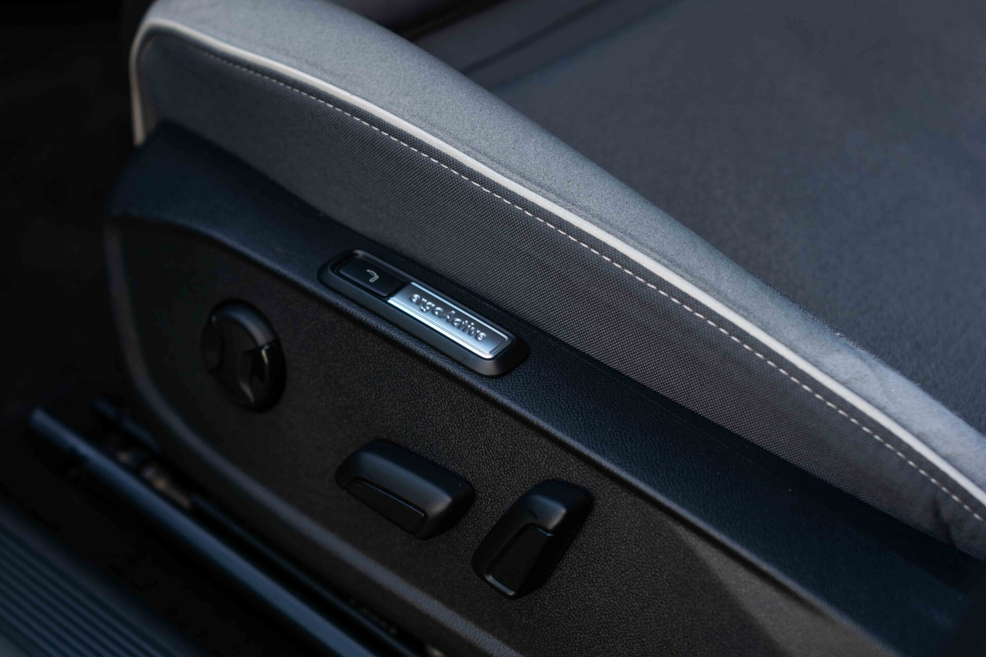 Volkswagen ID.3 First Max 58 kWh Panorama|Massage|HUD|20"|Keyless|Carplay|Adaptive Cruise|IQ Light Foto 16