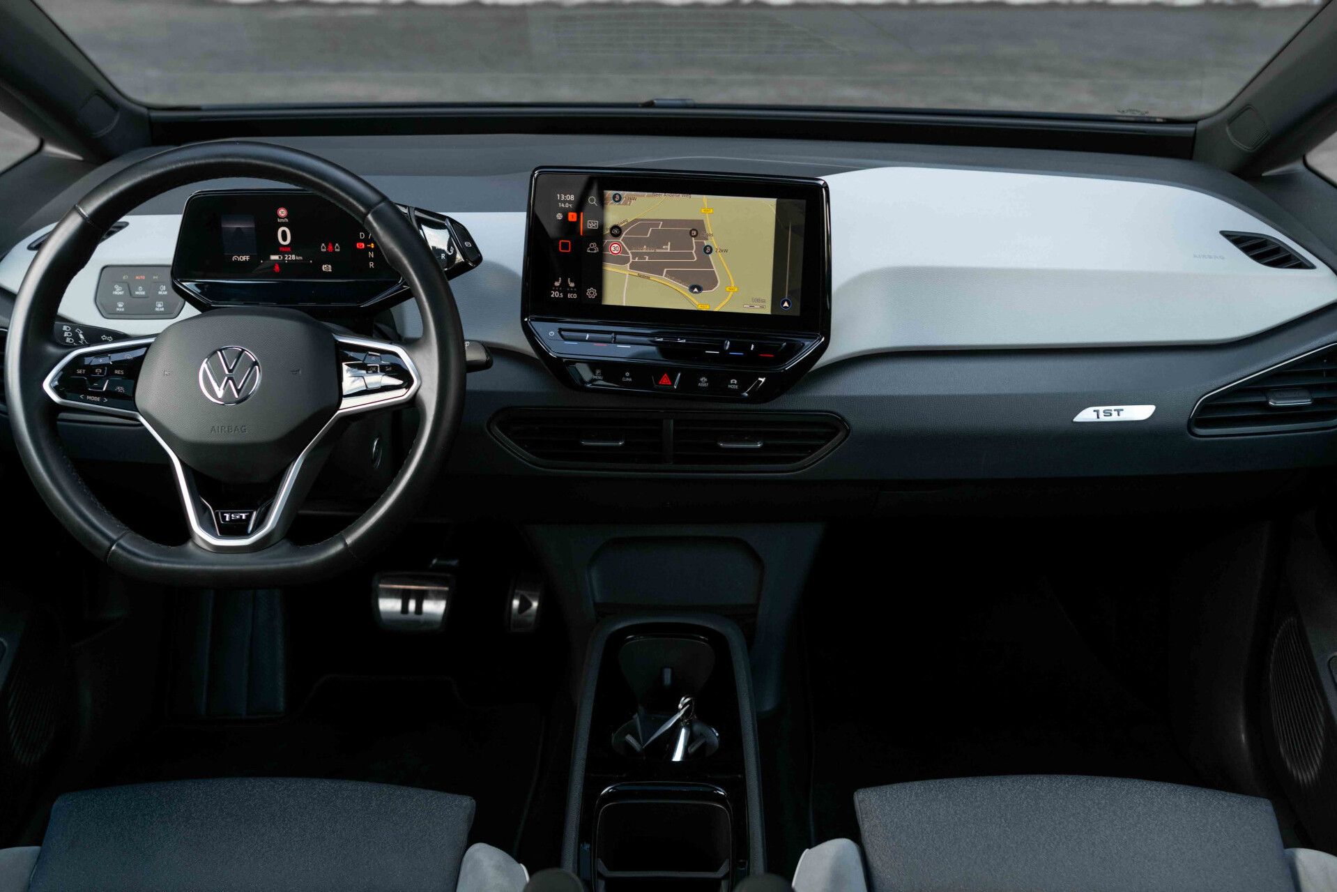 Volkswagen ID.3 First Max 58 kWh Panorama|Massage|HUD|20"|Keyless|Carplay|Adaptive Cruise|IQ Light Foto 5