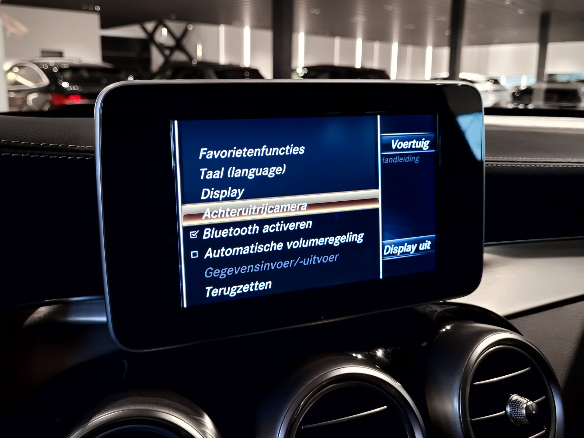 Mercedes-Benz GLC 250 4-M Exclusive Distronic Plus|Keyless-Go|Standkachel|Intelligent Light|Camera|Trekhaak|Aut9 Foto 19