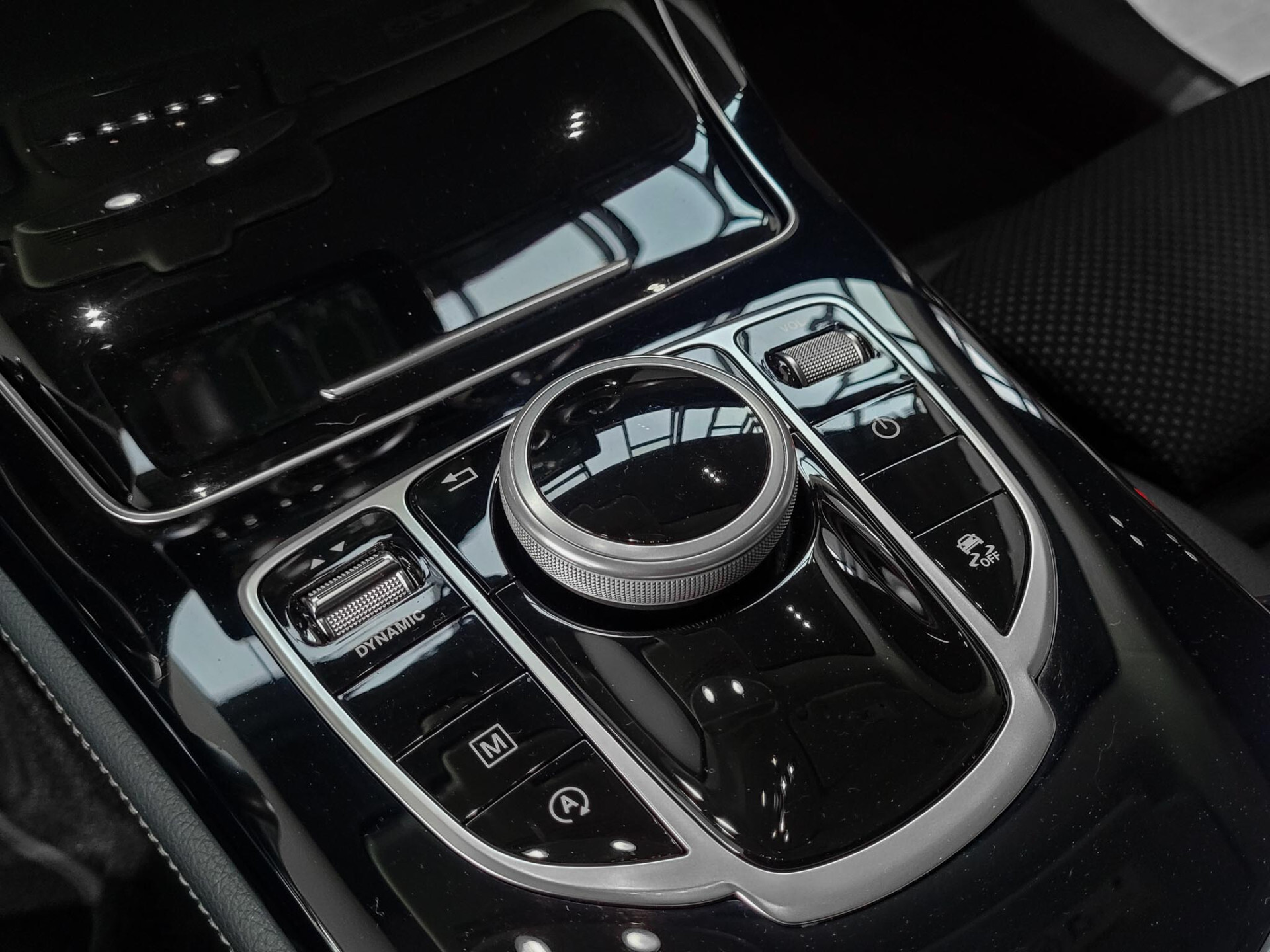 Mercedes-Benz GLC 250 4-M Exclusive Distronic Plus|Keyless-Go|Standkachel|Intelligent Light|Camera|Trekhaak|Aut9 Foto 20