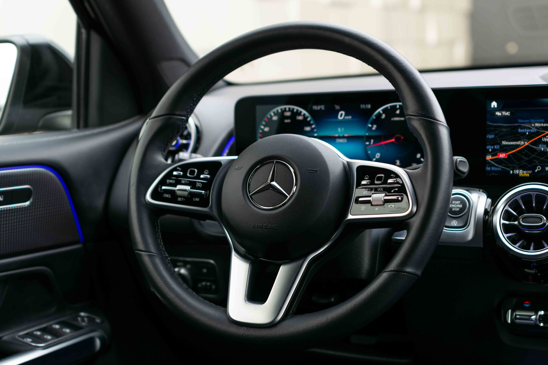 Mercedes-Benz GLB 180 Progressive Keyless-Go|MBUX|Sfeerverlichting|Camera|Verw-Stoelen|DAB|Privacyglas|Aut7 Foto 29