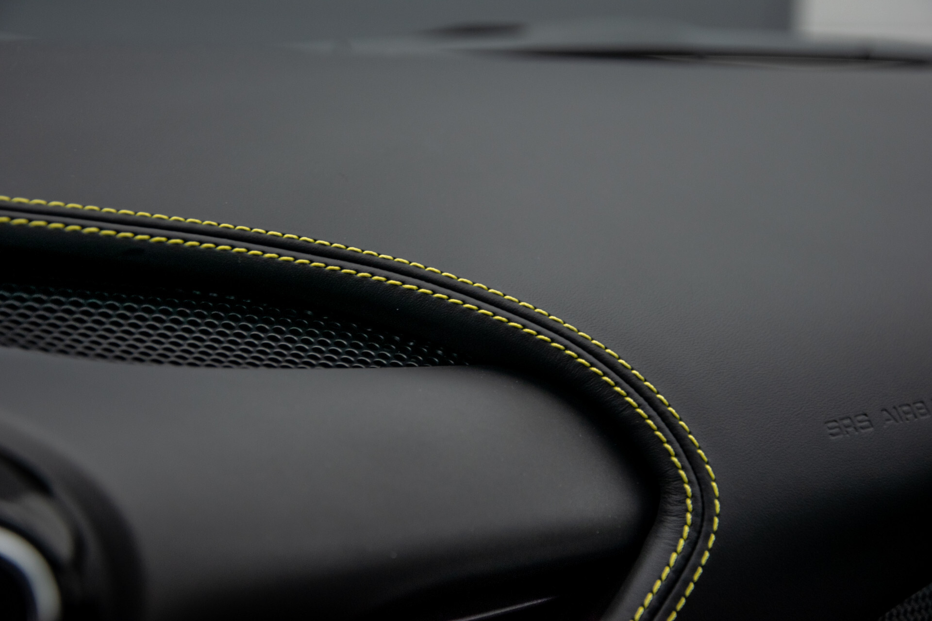 Ferrari F8 Tributo 3.9 V8 HELE Full Carbon|Lift|Racing Seats|Passenger Display|JBL|Camera Foto 38
