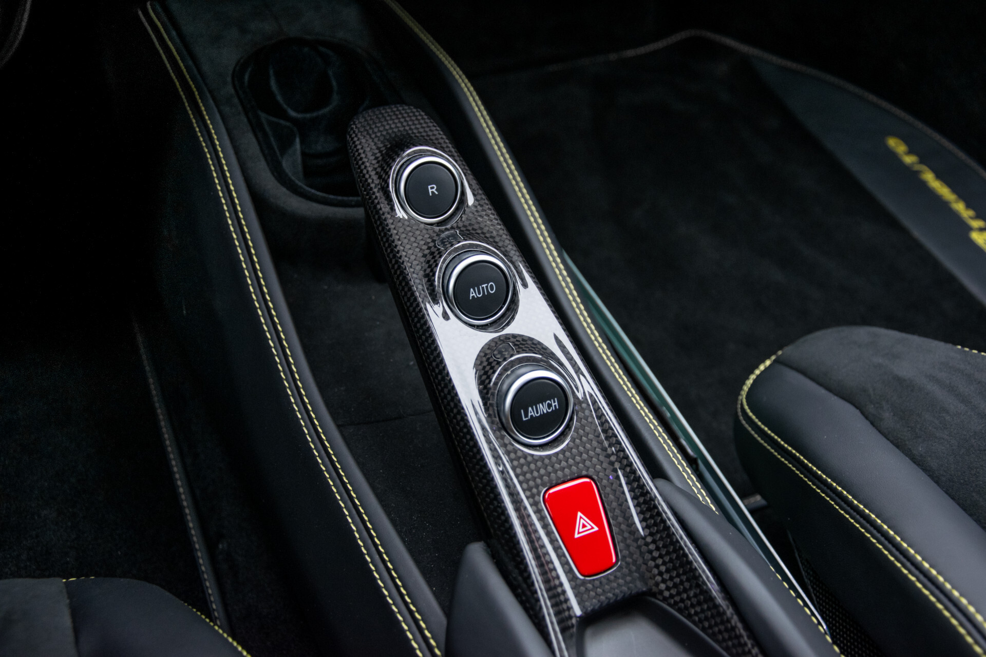 Ferrari F8 Tributo 3.9 V8 HELE Full Carbon|Lift|Racing Seats|Passenger Display|JBL|Camera Foto 40