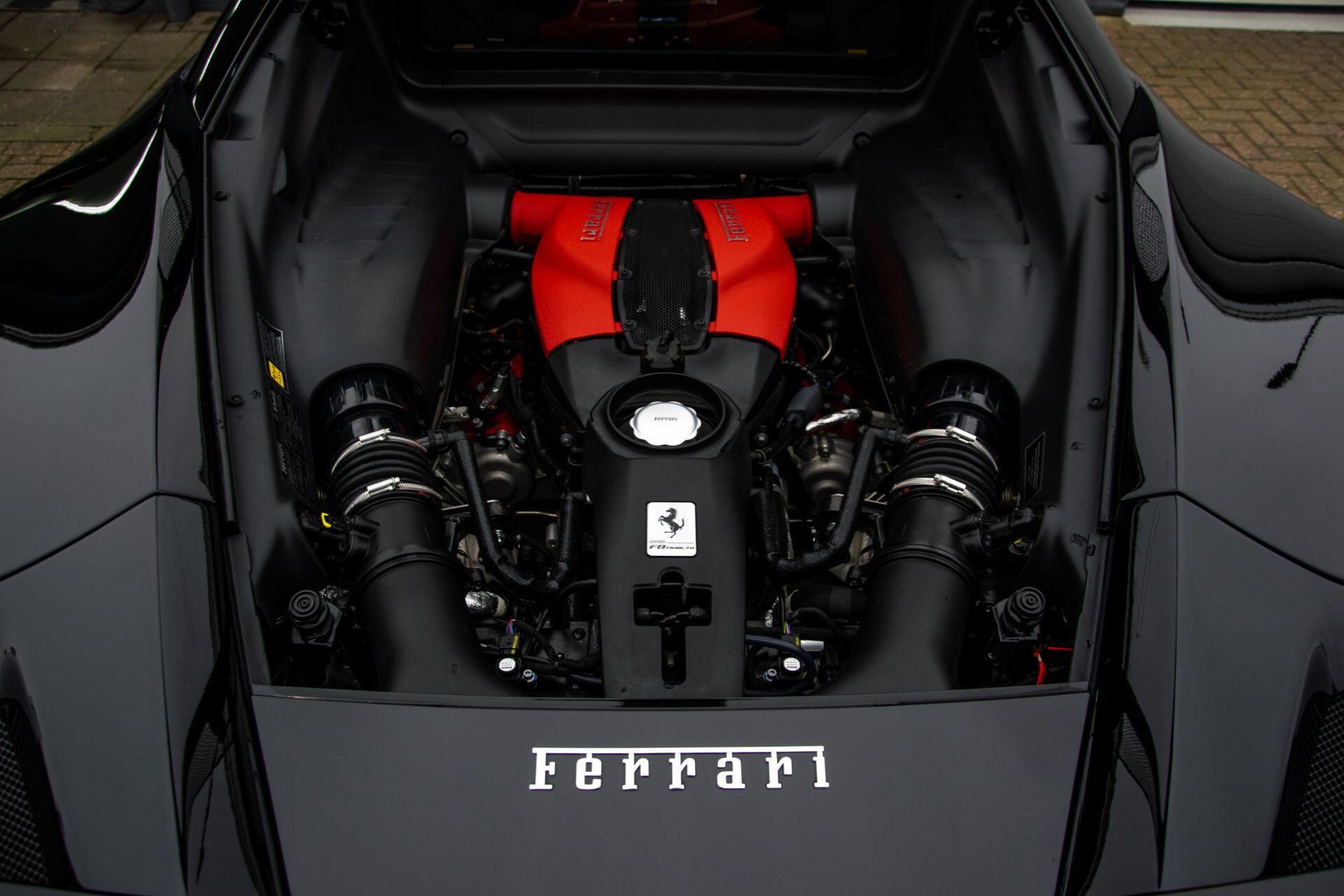 Ferrari F8 Tributo 3.9 V8 HELE Full Carbon|Lift|Racing Seats|Passenger Display|JBL|Camera Foto 53