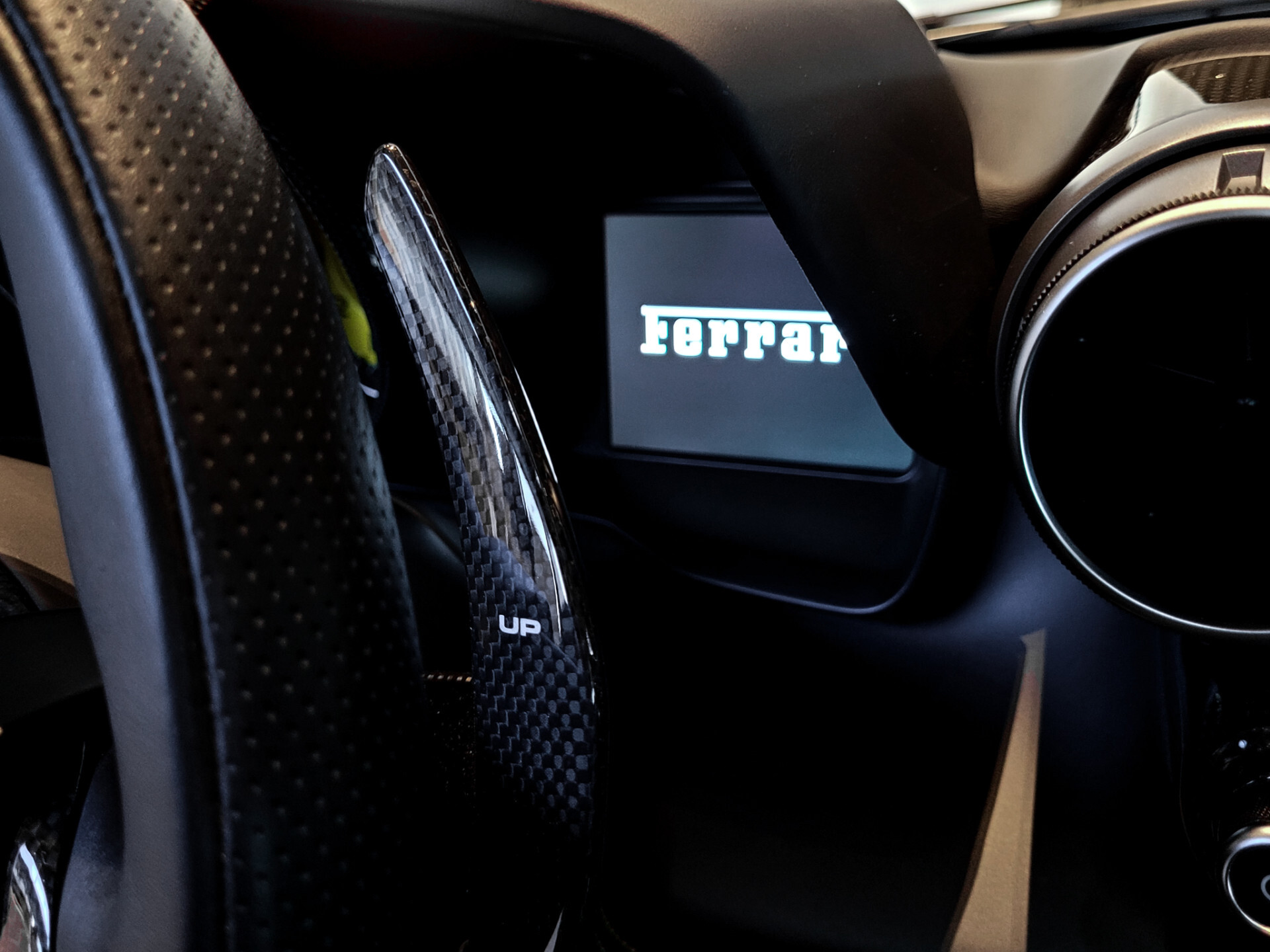 Ferrari F8 Tributo 3.9 V8 HELE Full Carbon|Novitec|Lift|Racing Seats|Passenger Display|JBL|Camera Foto 40