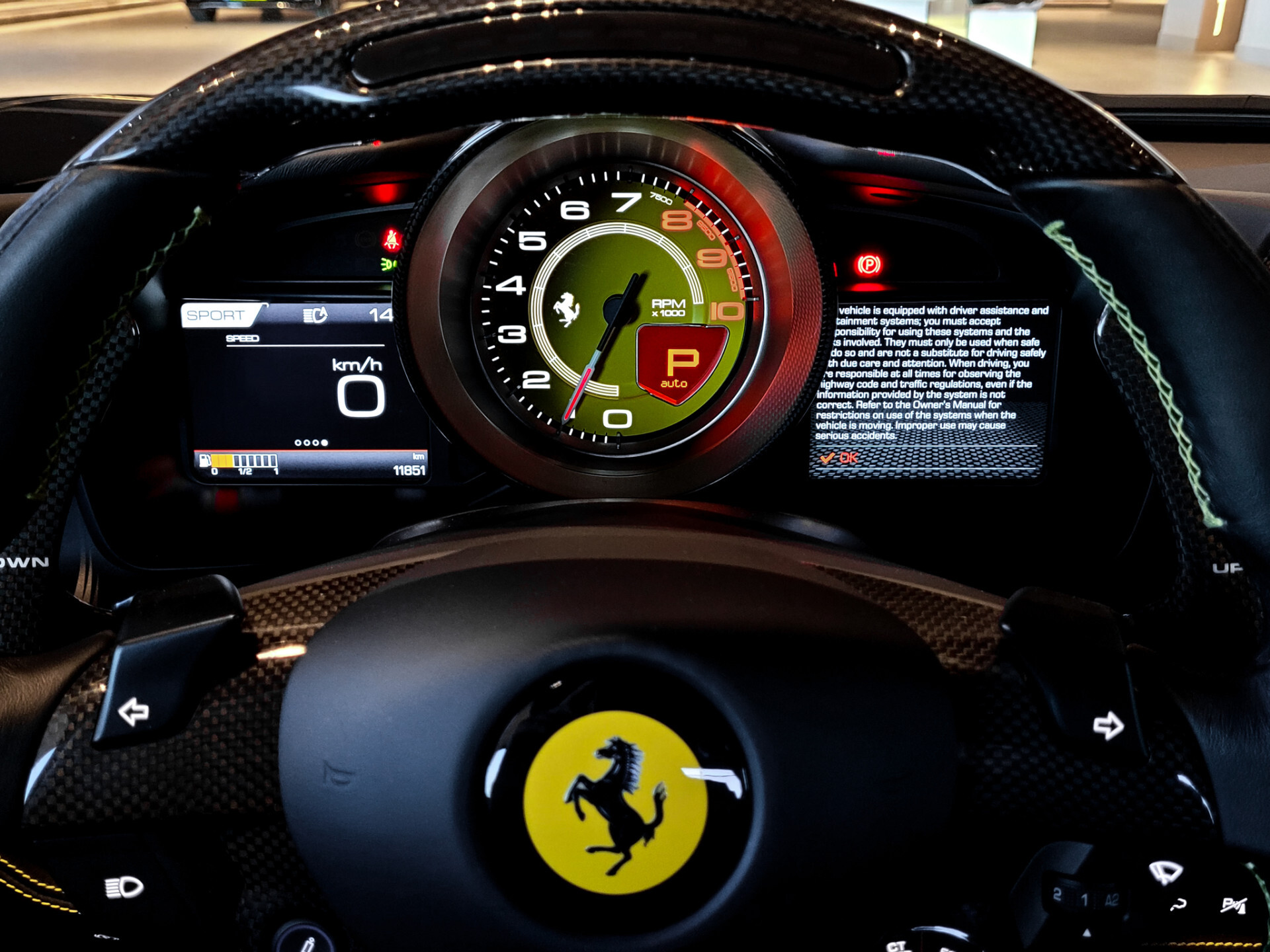 Ferrari F8 Tributo 3.9 V8 HELE Full Carbon|Novitec|Lift|Racing Seats|Passenger Display|JBL|Camera Foto 7