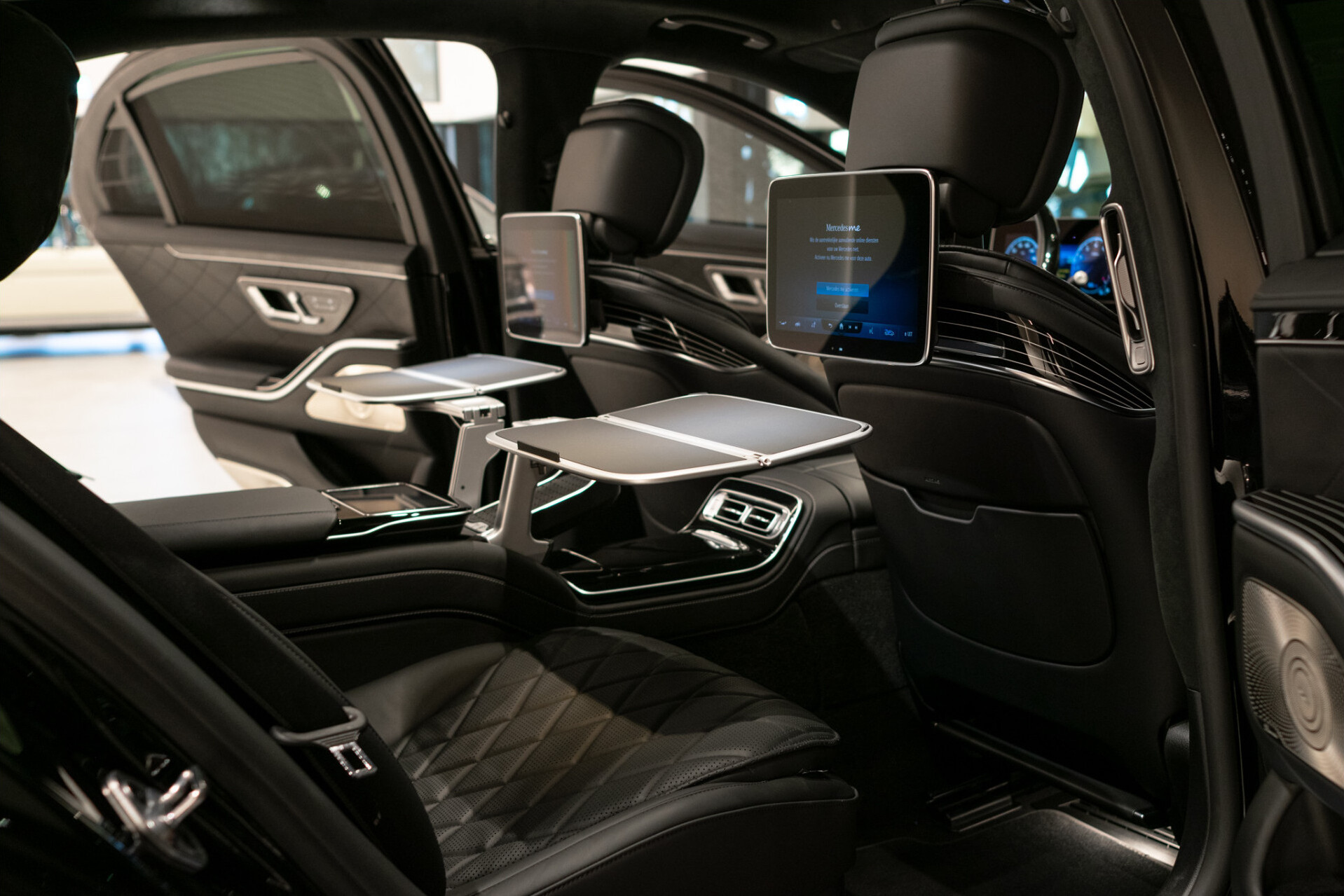 Mercedes-Benz S-Klasse 500 4-M Lang AMG First Class|Klaptafels|Burmester 4D|Manufaktur|4xMassage|Standkachel|3xTV|Achterasbesturing|21" Foto 32