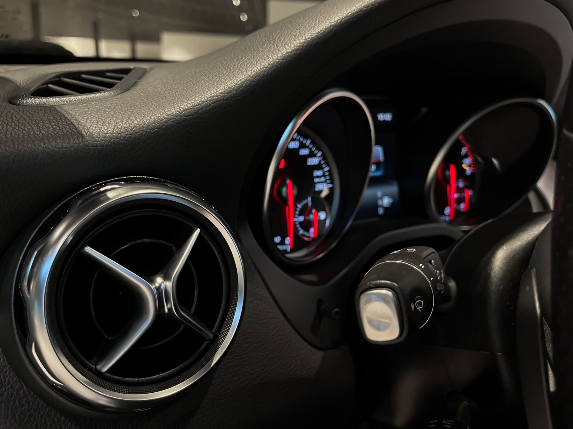 Mercedes-Benz GLA 180 Facelift Progressive | Spoorpakket | Keyless | Verw-stoelen | Media display | 18" | Aut7 Foto 23