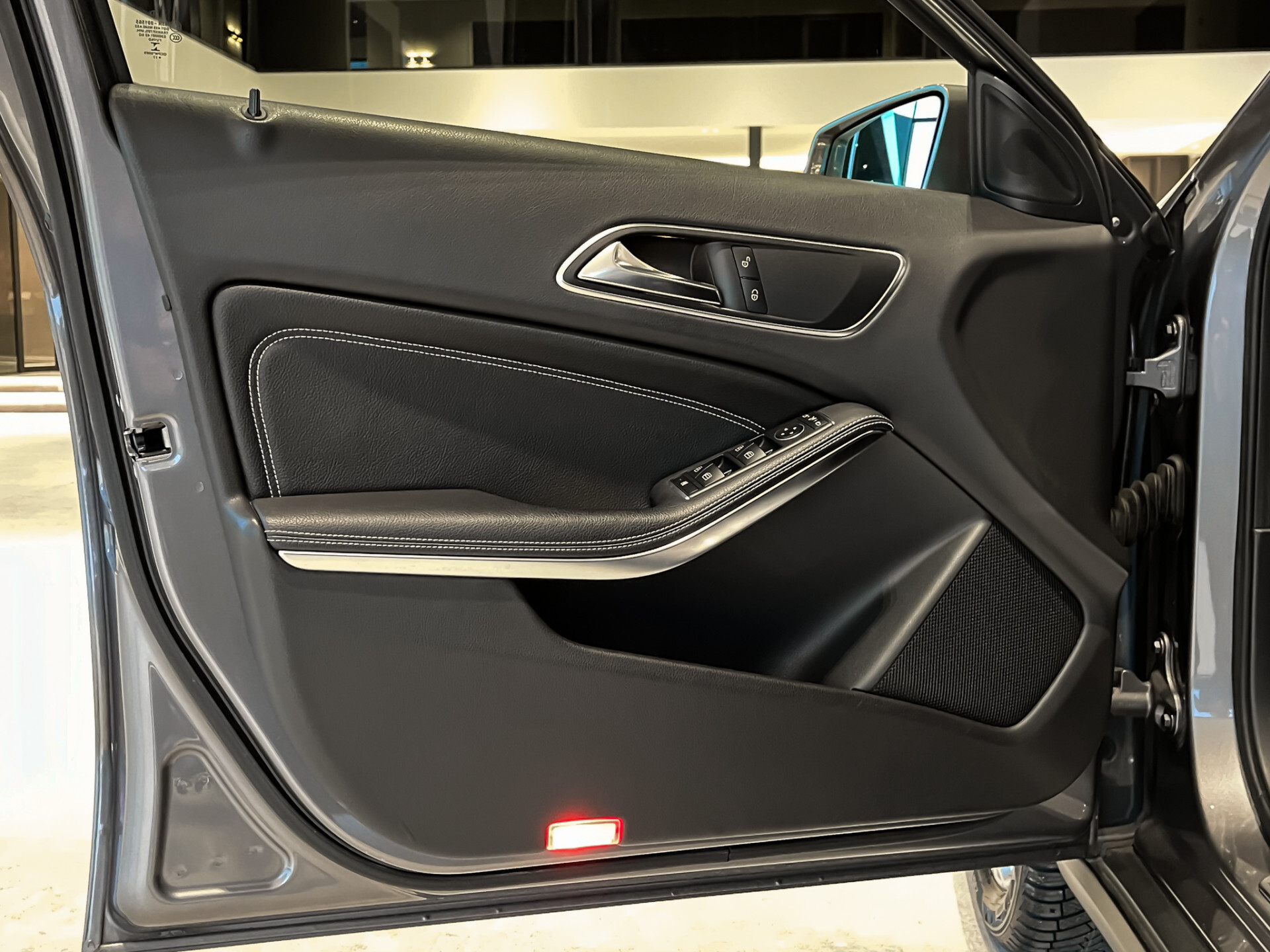 Mercedes-Benz GLA 180 Facelift Progressive | Spoorpakket | Keyless | Verw-stoelen | Media display | 18" | Aut7 Foto 8