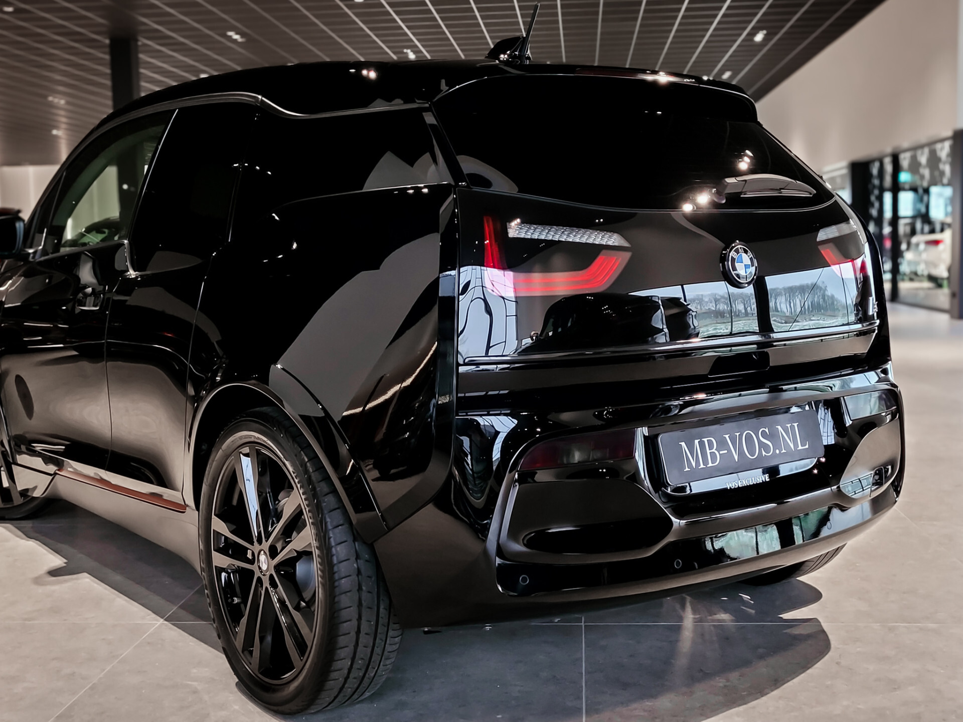 BMW i3 S 120Ah 42 kWh RoadStyle Edition  Foto 35