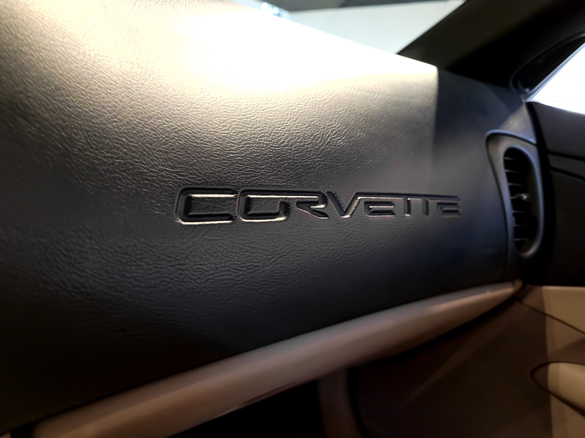 Chevrolet Corvette C6 6.0 Coupé Origineel Nederlands | NAP | Volledige historie Foto 21