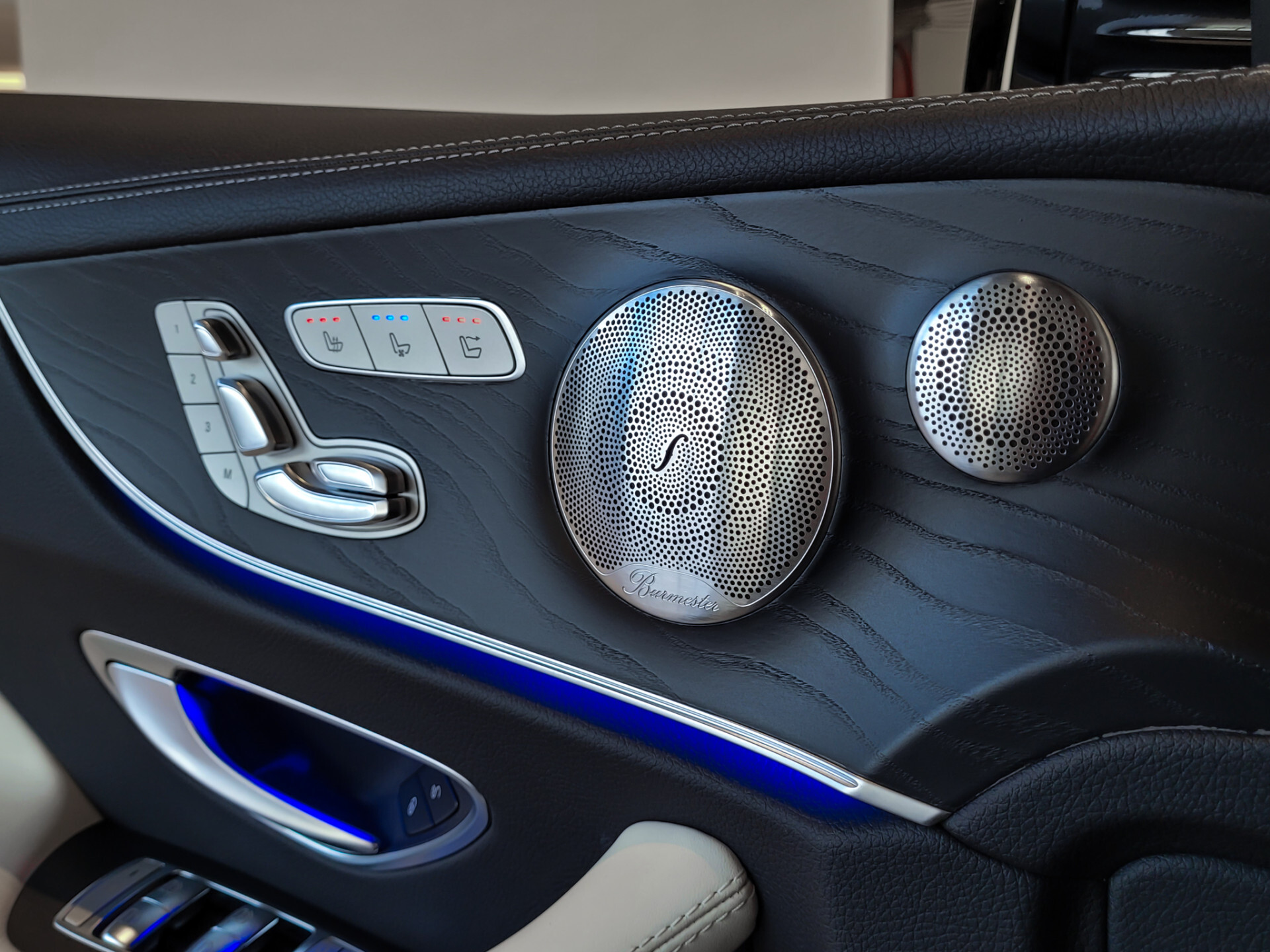 Mercedes-Benz E-Klasse Cabrio 350 AMG Night|Nappa|Rij-assistentie|Burmester|Widescreen|Mem|20"|Dynamic Body Control Foto 14