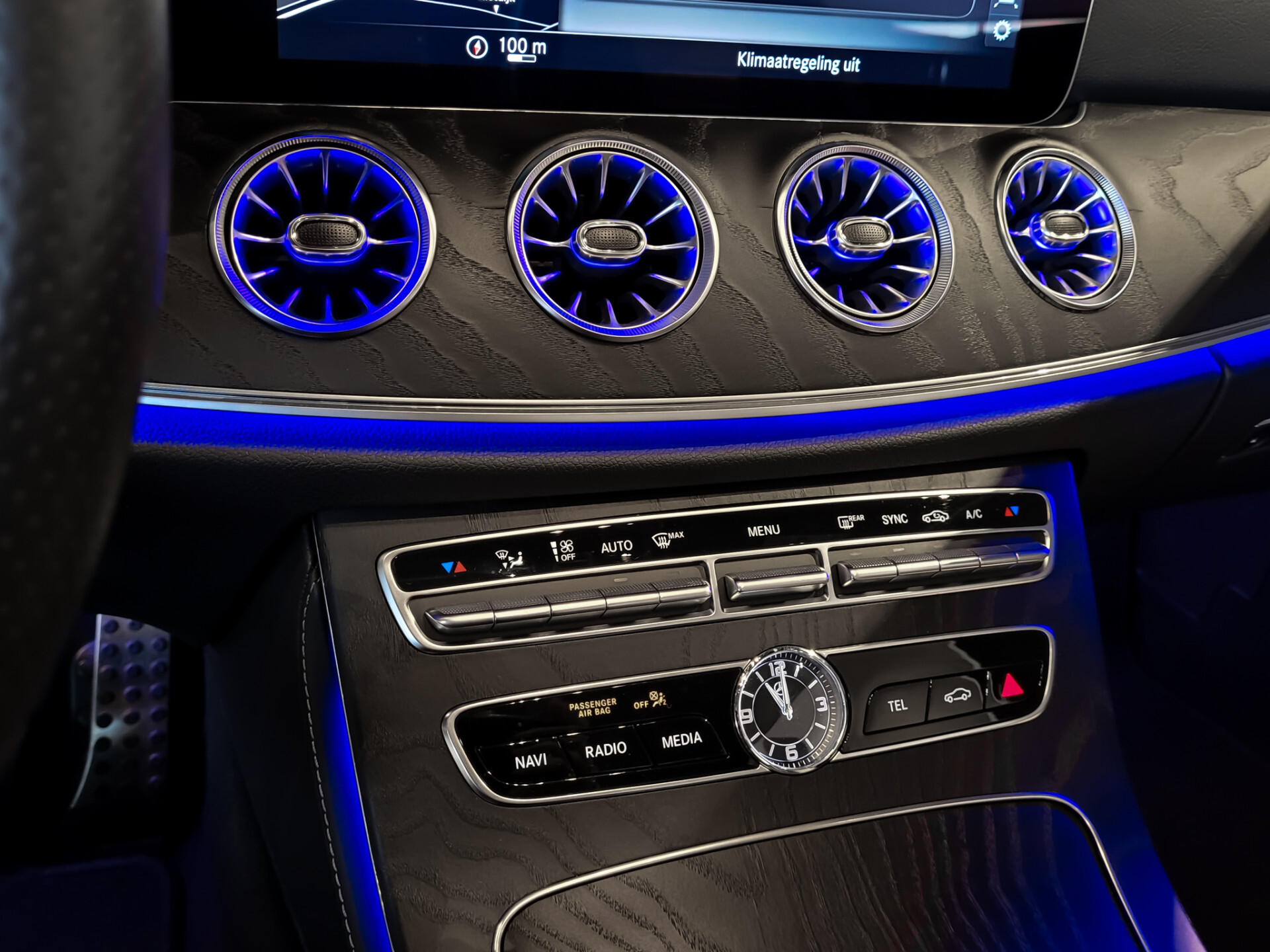 Mercedes-Benz E-Klasse Cabrio 350 AMG Night|Nappa|Rij-assistentie|Burmester|Widescreen|Mem|20"|Dynamic Body Control Foto 26
