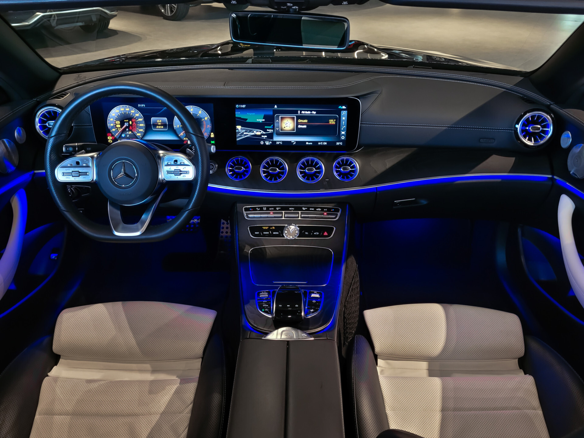 Mercedes-Benz E-Klasse Cabrio 350 AMG Night|Nappa|Rij-assistentie|Burmester|Widescreen|Mem|20"|Dynamic Body Control Foto 8