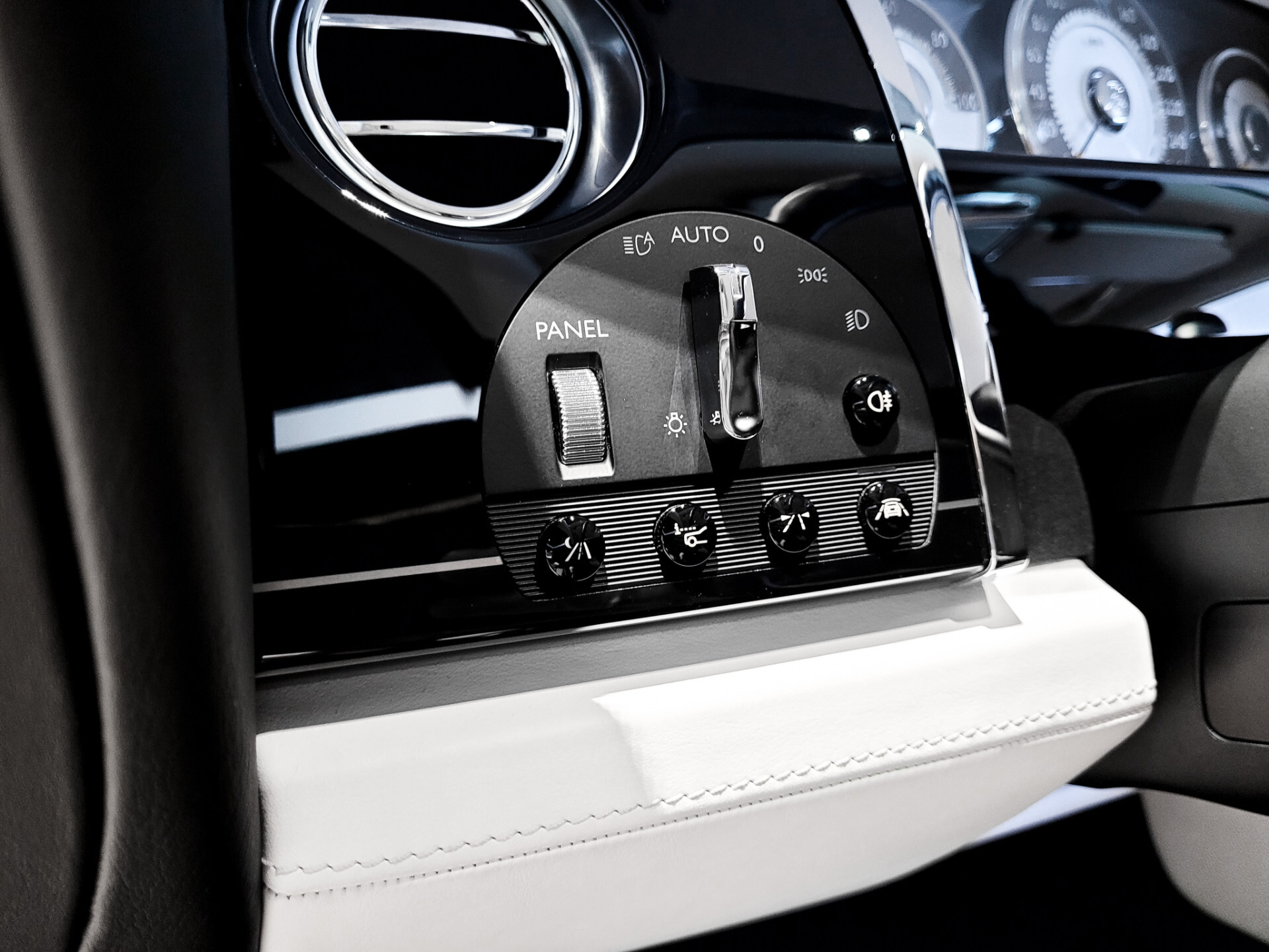 Rolls-Royce Wraith 6.6 V12 Starlight|Bespoke|HUD|Driving Assistant|Full History Foto 18