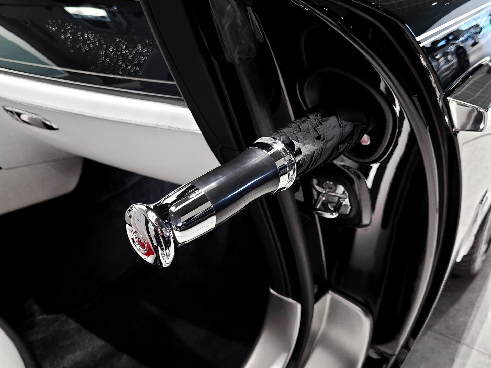 Rolls-Royce Wraith 6.6 V12 Starlight|Bespoke|HUD|Driving Assistant|Full History Foto 34