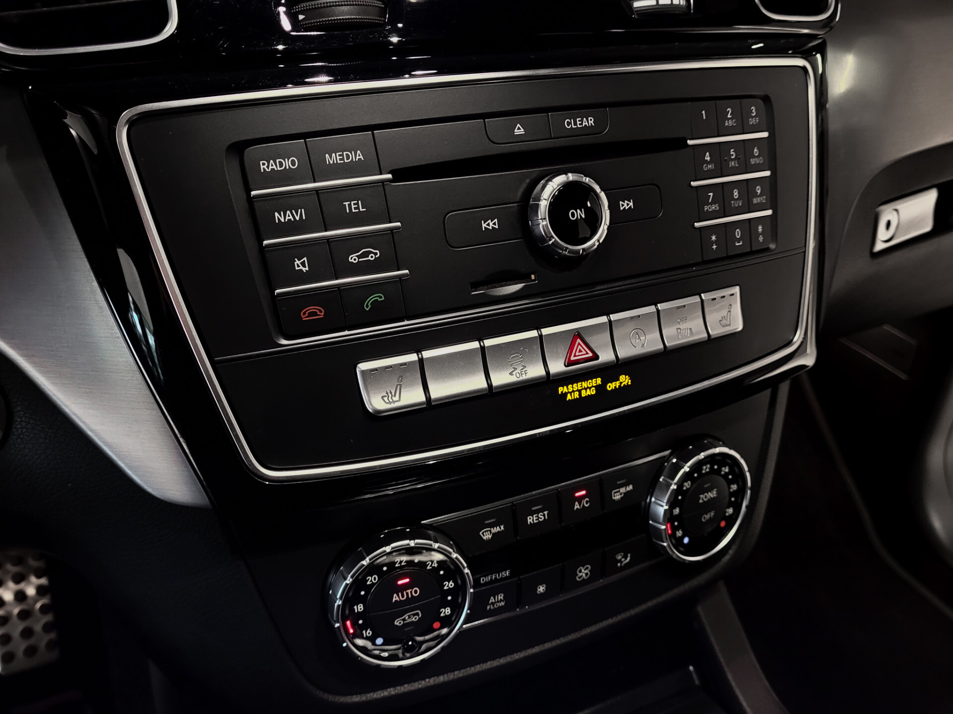 Mercedes-Benz GLE Coupé 43 AMG 4-M Panorama|Keyless|Distronic|Massage|360|Trekhaak Aut9 Foto 14