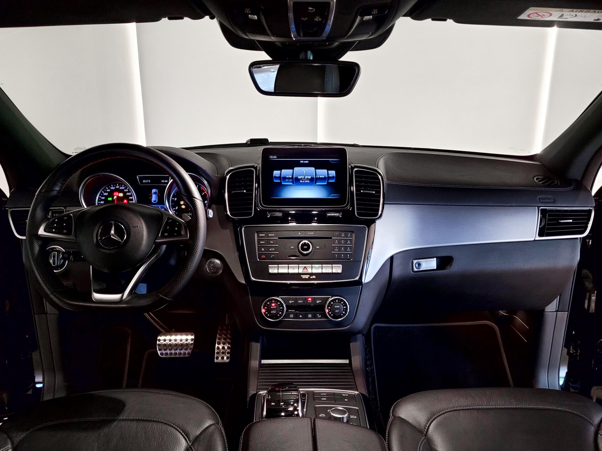 Mercedes-Benz GLE Coupé 43 AMG 4-M Panorama|Keyless|Distronic|Massage|360|Trekhaak Aut9 Foto 5