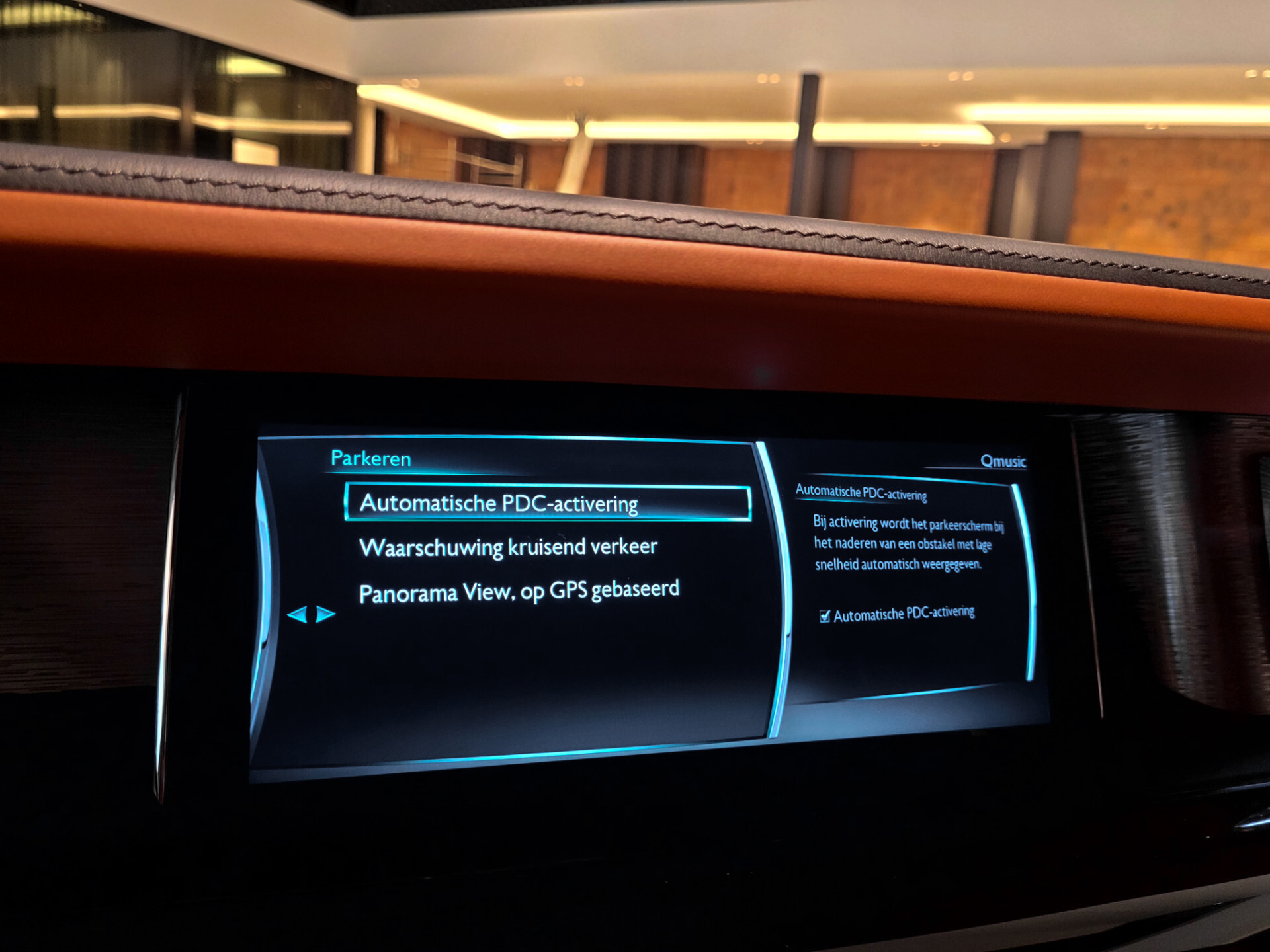 Rolls-Royce Phantom VIII 6.7 V12 Starlight|Coachline|Entertainment|Picknick|Bespoke Foto 17