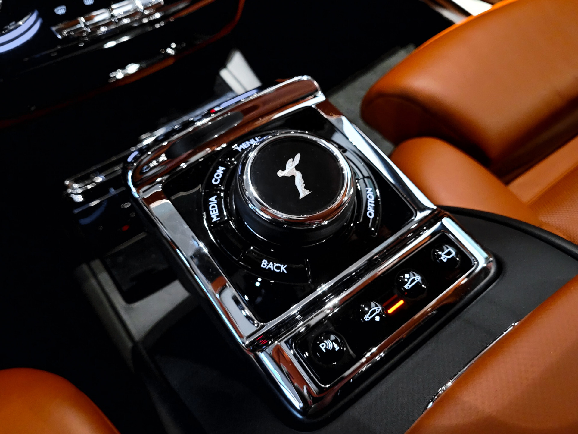 Rolls-Royce Phantom VIII 6.7 V12 Starlight|Coachline|Entertainment|Picknick|Bespoke Foto 23