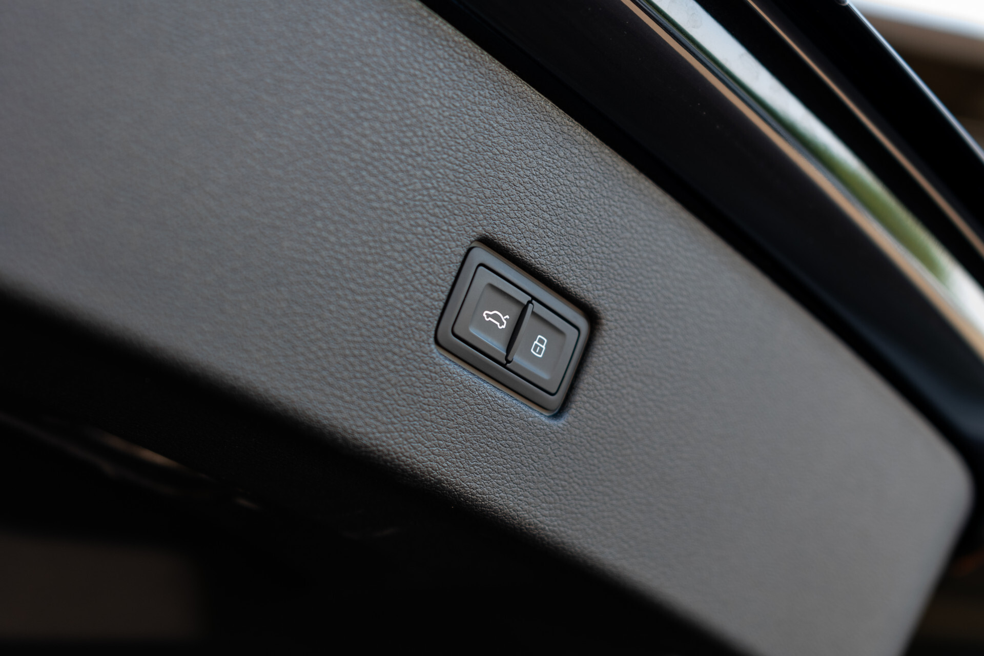 Audi Q8 4.0 TFSI RS Q8 R ABT 1 of 125 Carbon | FULL OPTIONS Foto 42