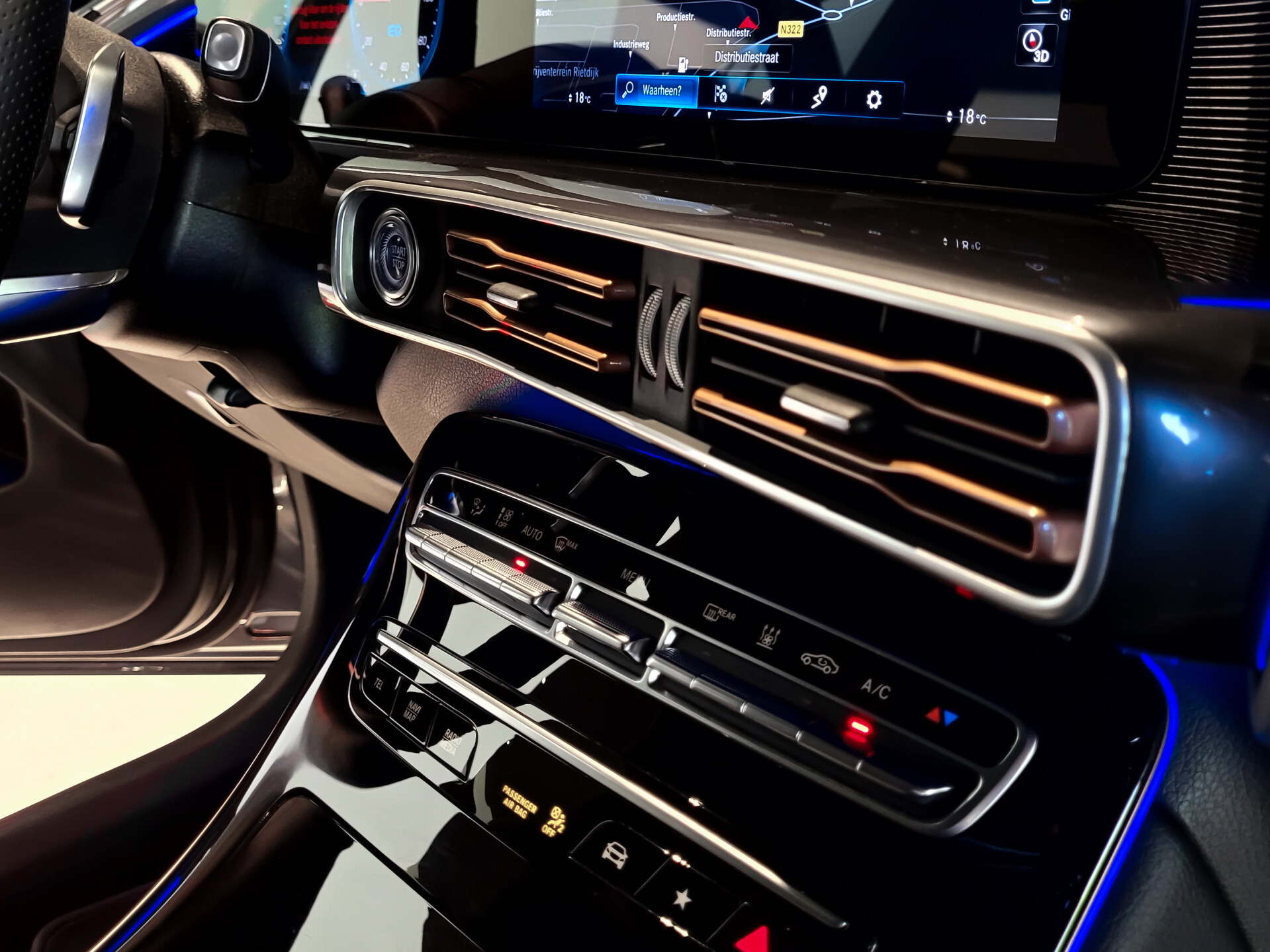 Mercedes-Benz EQC 400 4-M 80 kWh Schuif/kanteldak|MBUX|360 camera|Soundsystem|MULTIBEAM LED|DAB Foto 25