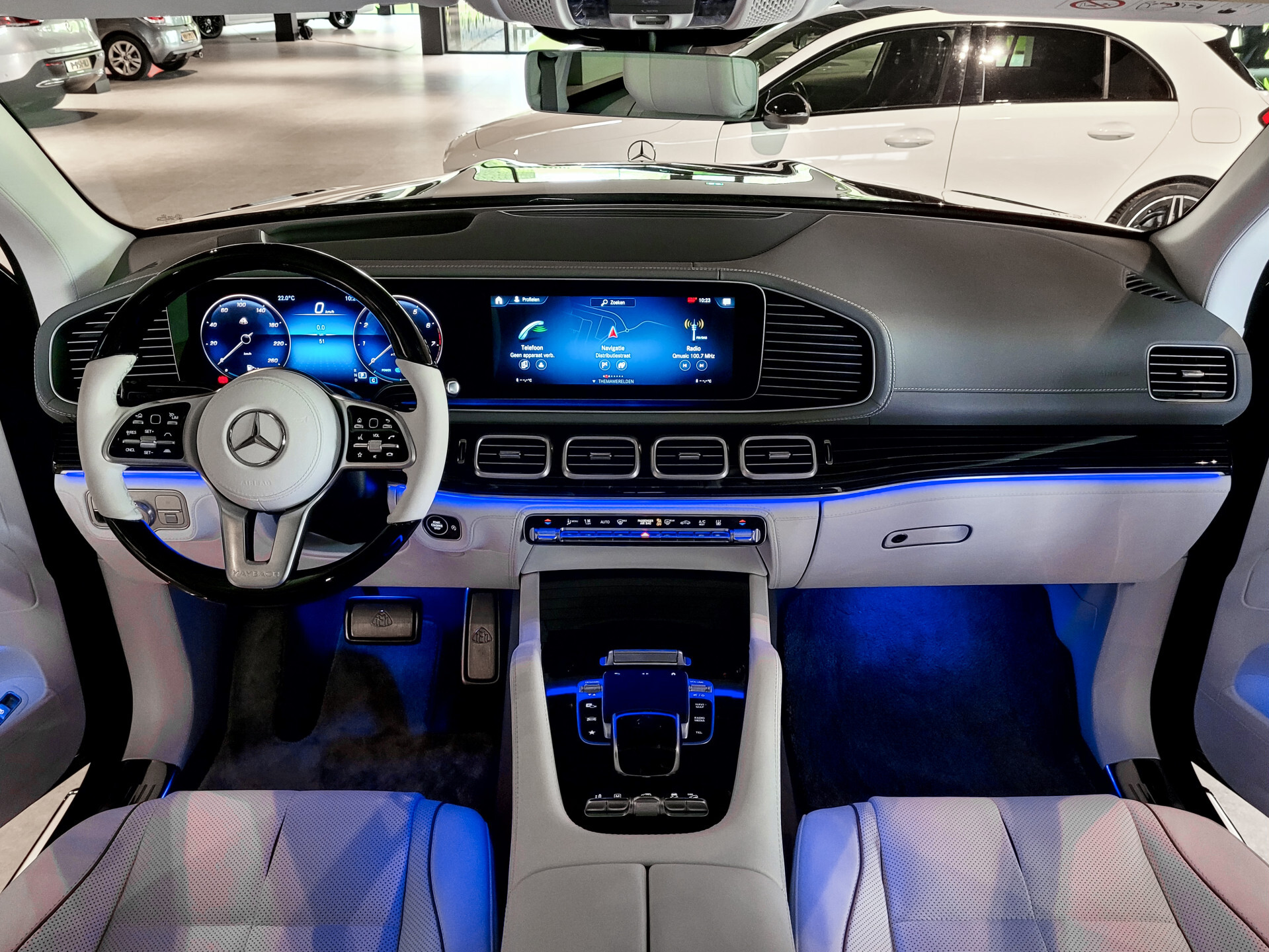Mercedes-Benz GLS Maybach 600 4-M Manufaktur Crystal White | Full Options Foto 7