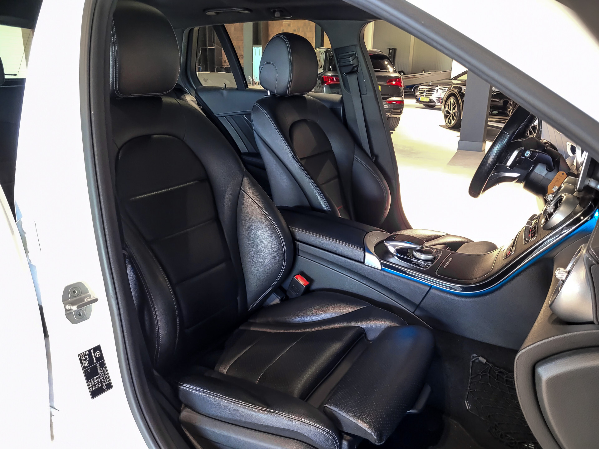 Mercedes-Benz C-Klasse Estate 250 Cdi AMG Panorama|Luchtvering|Distronic|Comand|Trekhaak|LED|19" Foto 3