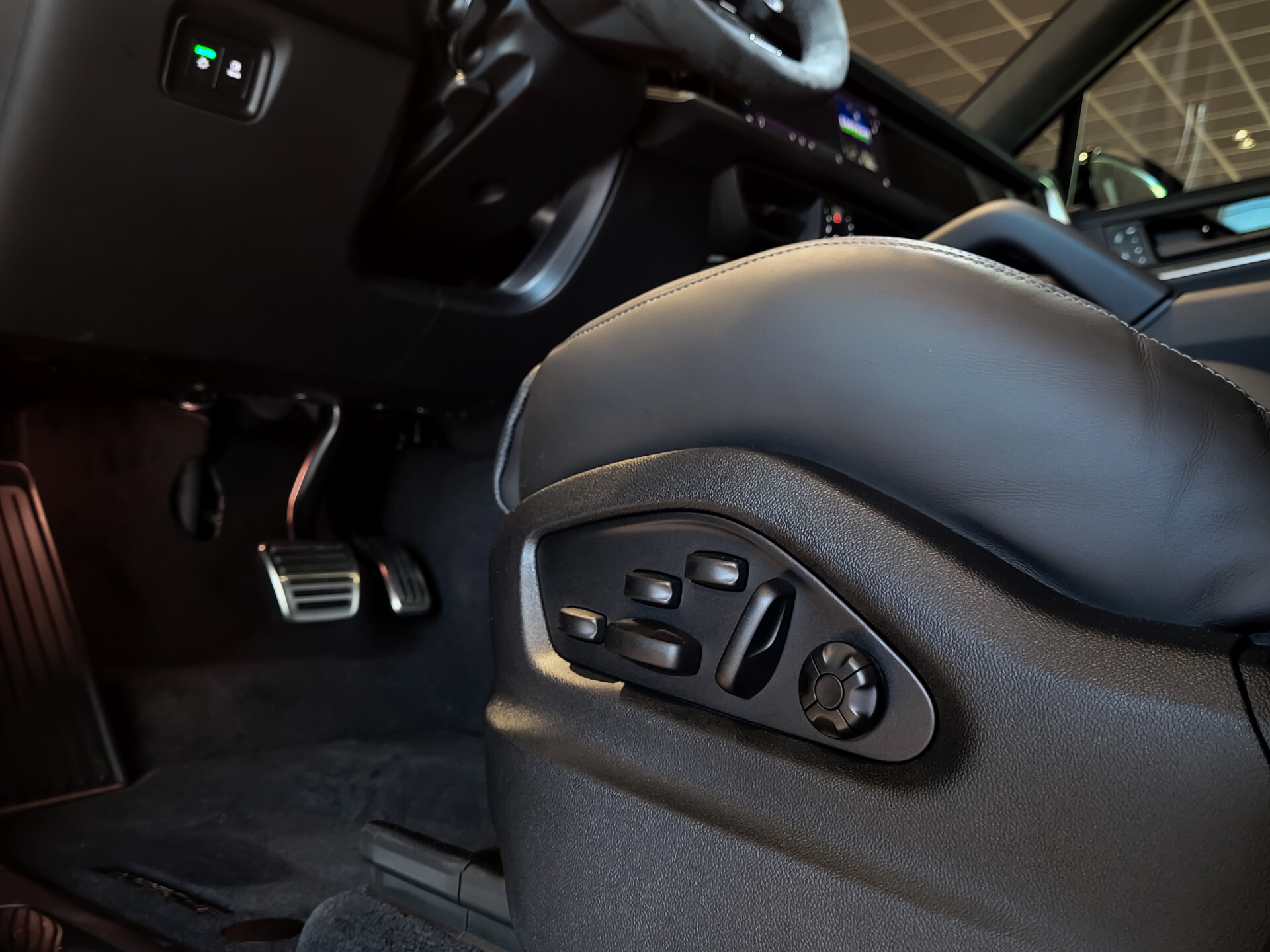 Porsche Cayenne Coupé 3.0 S E-Hybrid Sport Design|22"|Carbon|Achterasbesturing|Volleder|Panorama|HUD|ACC|Keyless|Sportuitlaat|Stoelkoeling Foto 27
