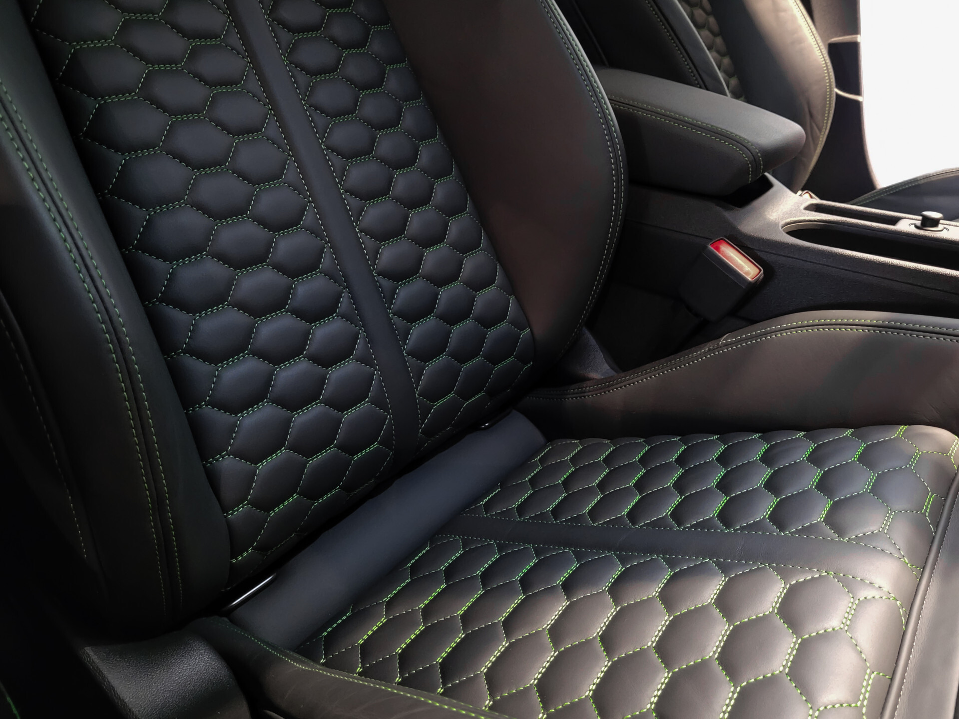 Audi RS3 Limousine 2.5 TFSI Quattro 400pk Hulk Edition B&O|Panorama|Adaptive Cruise|Keyless|Sportstoelen|Fijnnappa|Carbon|Full LED Foto 25
