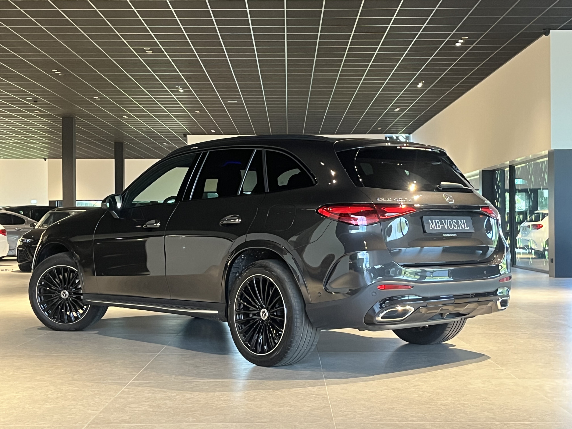 Mercedes-Benz GLC 400e 4-M AMG Burmester|Keyless|Massage|Distronic|Trekhaak|Panorama|21"|Night|HUD|Stoelkoeling Foto 2