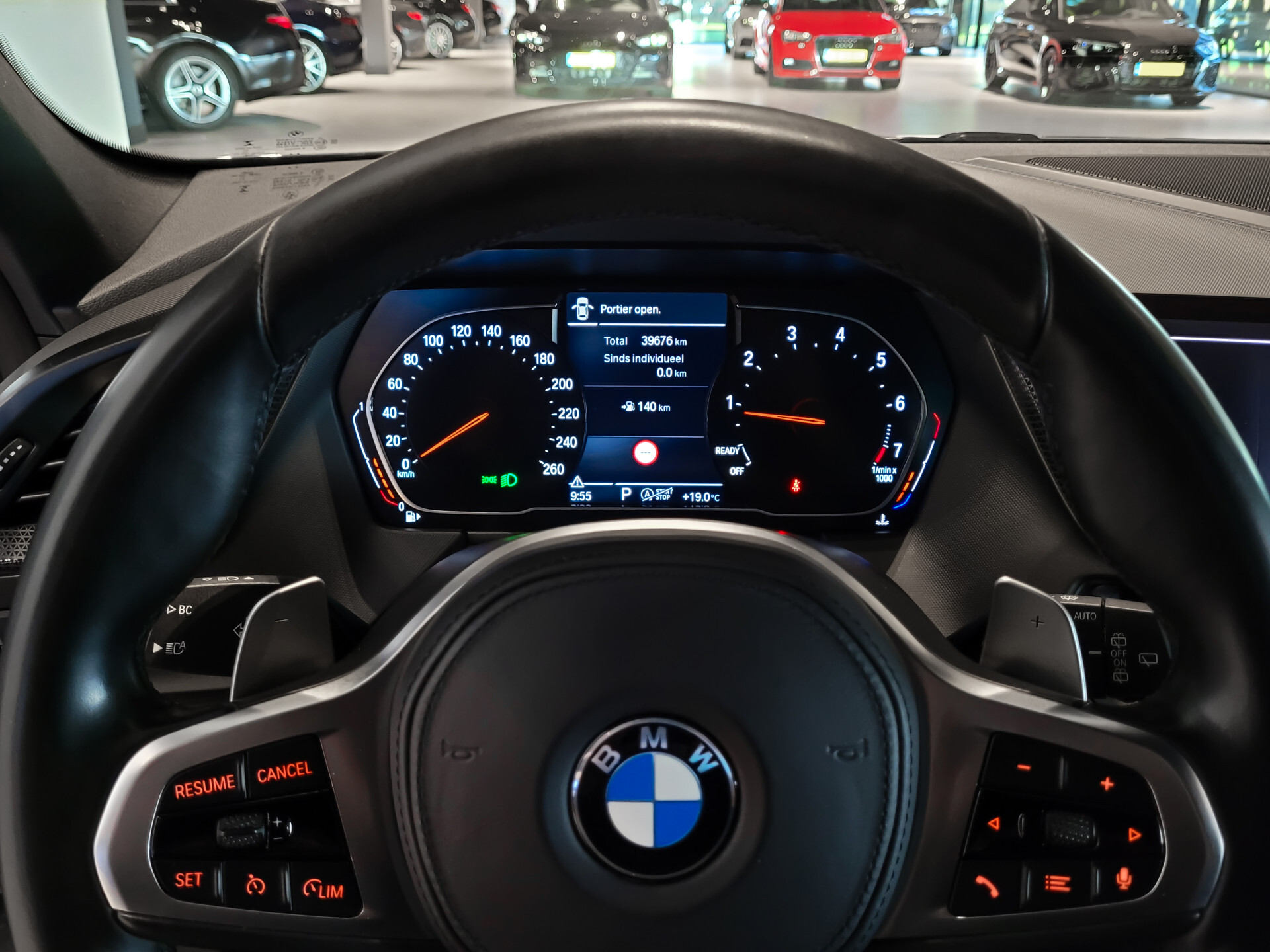 BMW 1-serie M135i xDrive Performance|Aerodynamica|Sportstoelen|Harman-Kardon|Active Guard|LED Foto 20