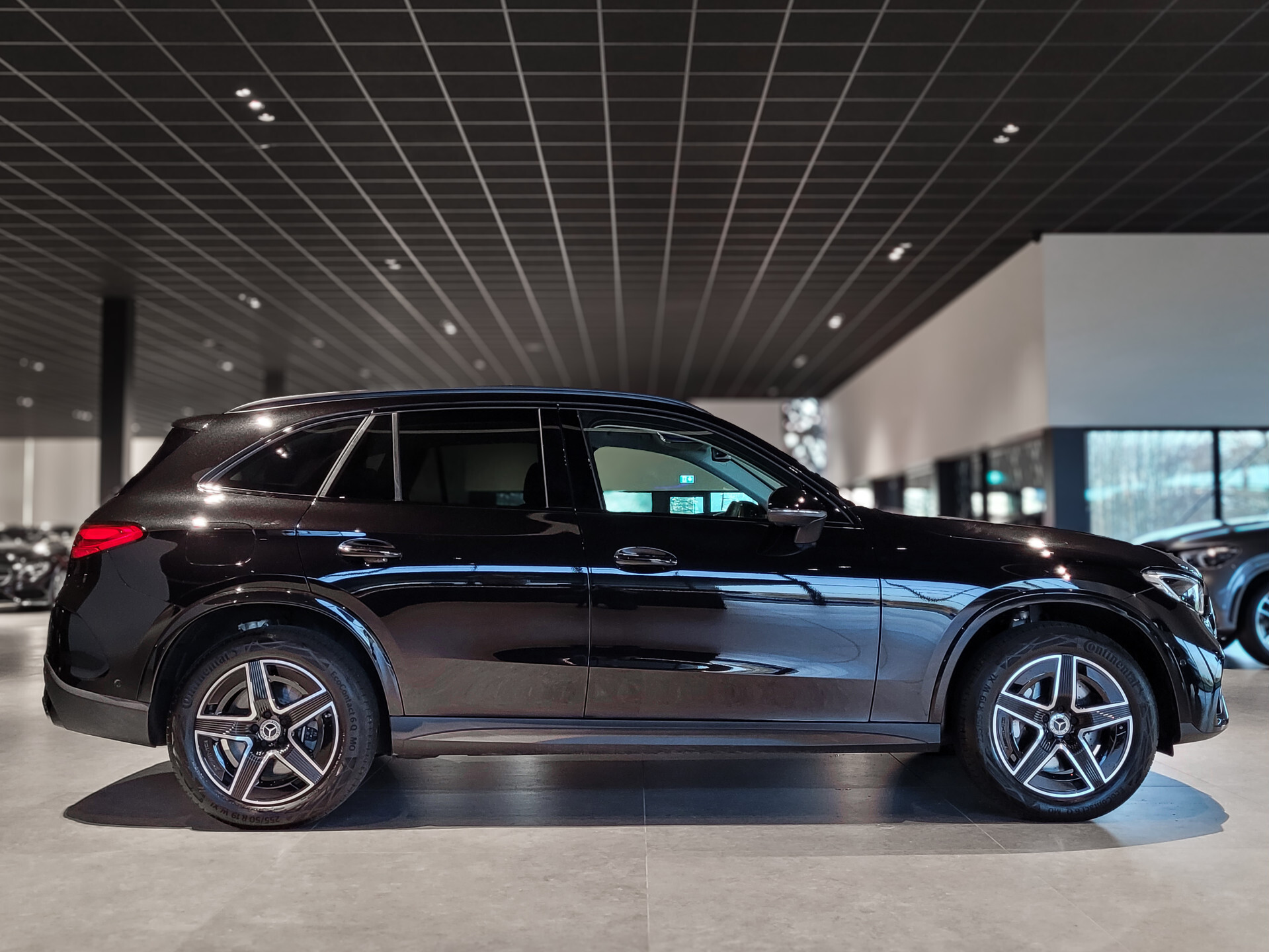 Mercedes-Benz GLC 300e 4-M AMG Night Advanced Plus Foto 3