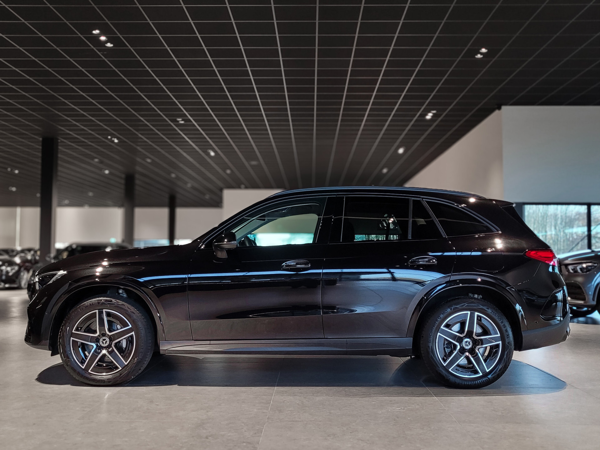 Mercedes-Benz GLC 300e 4-M AMG Night Advanced Plus Foto 4