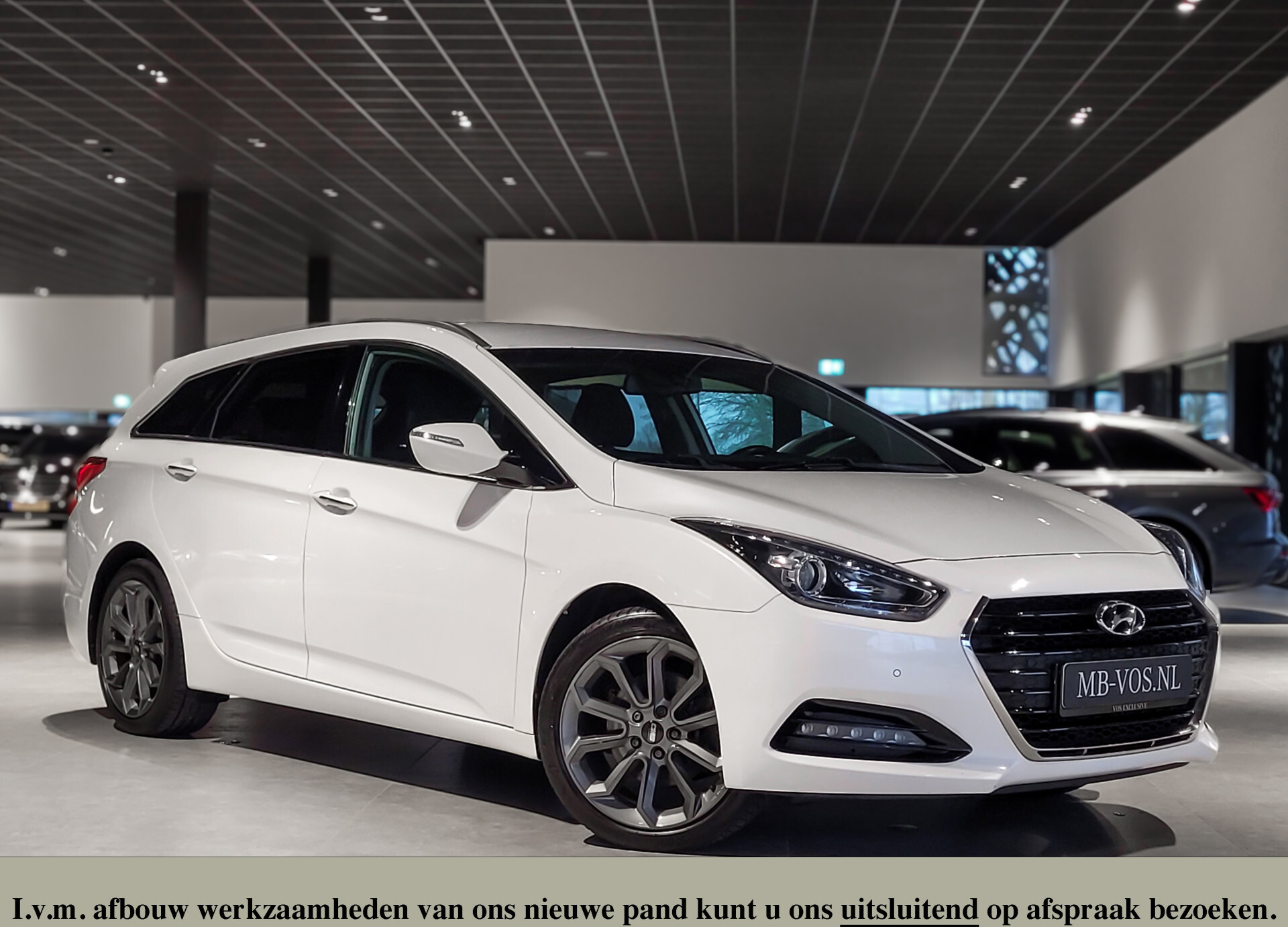 Hyundai i40 Wagon 1.6 GDI Essence 18"|Camera|Groot Navi|Lane Assist|NAP Foto 1