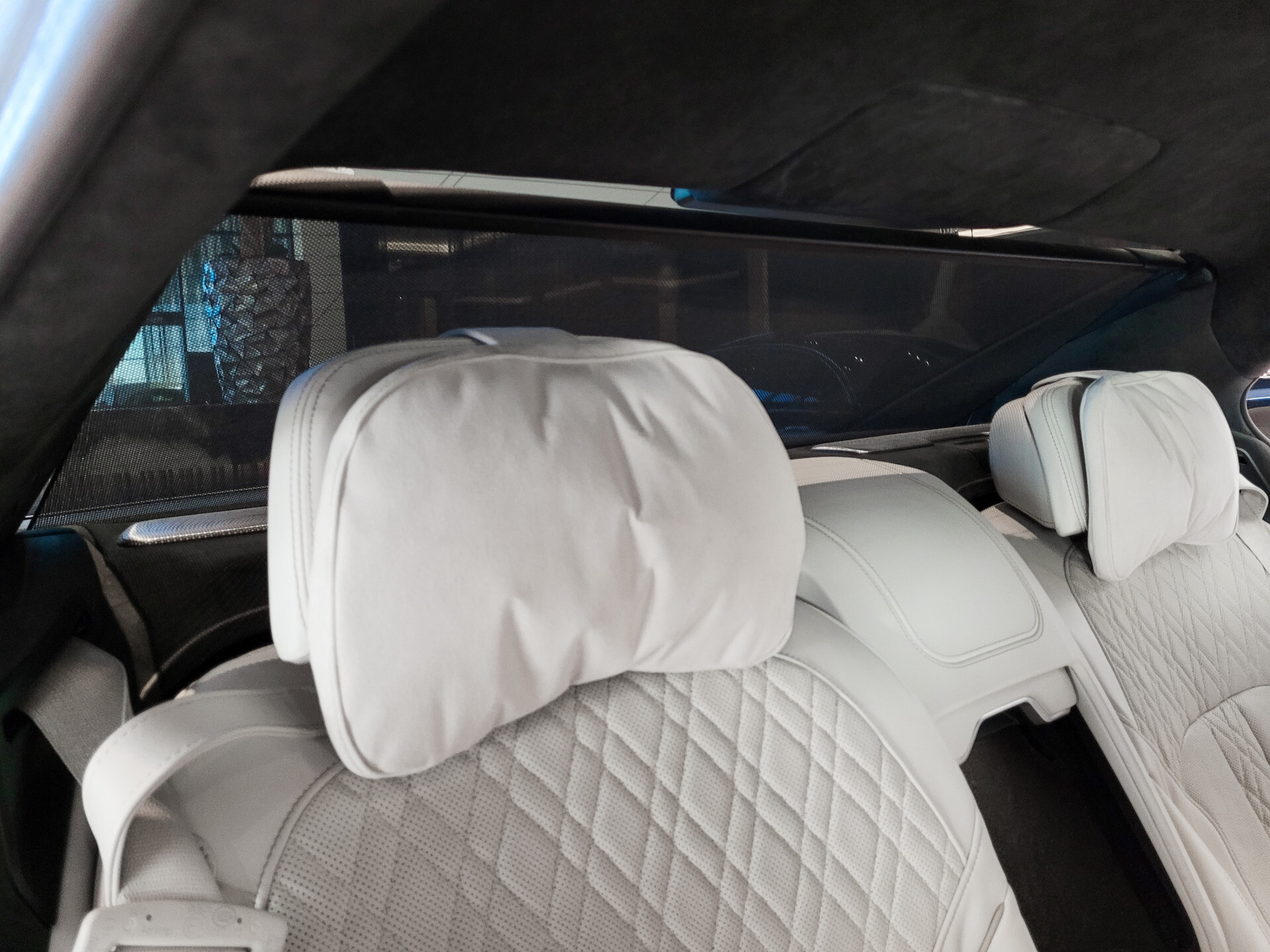 BMW 7 Serie 745Le xDrive M-Sport High Executive Lounge Seating|Klaptafels|B&W|4*Massage|Laser|Sky Lounge Foto 54