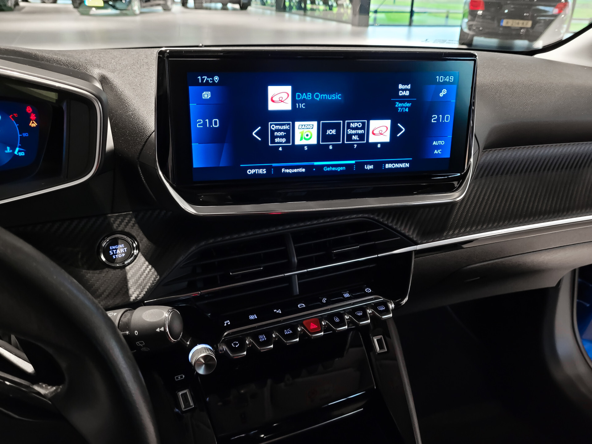 Peugeot 208 1.2 PureTech Allure Automaat Pack Drive Assist Plus|Pack Connect|Carplay|Groot navigatie|NL auto Foto 23