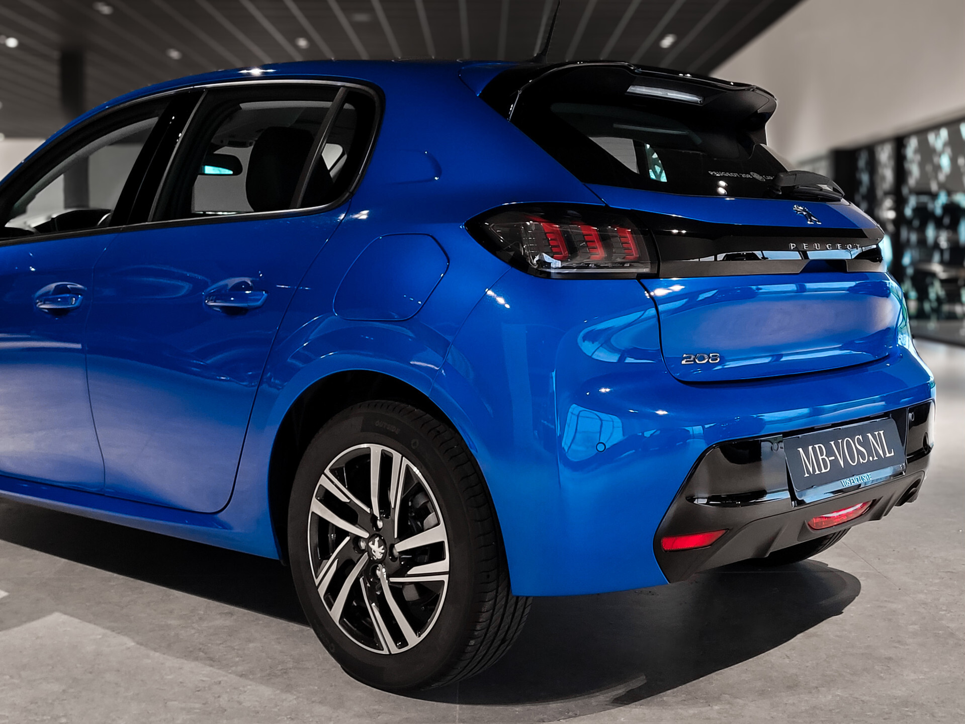 Peugeot 208 1.2 PureTech Allure Automaat Pack Drive Assist Plus|Pack Connect|Carplay|Groot navigatie|NL auto Foto 32