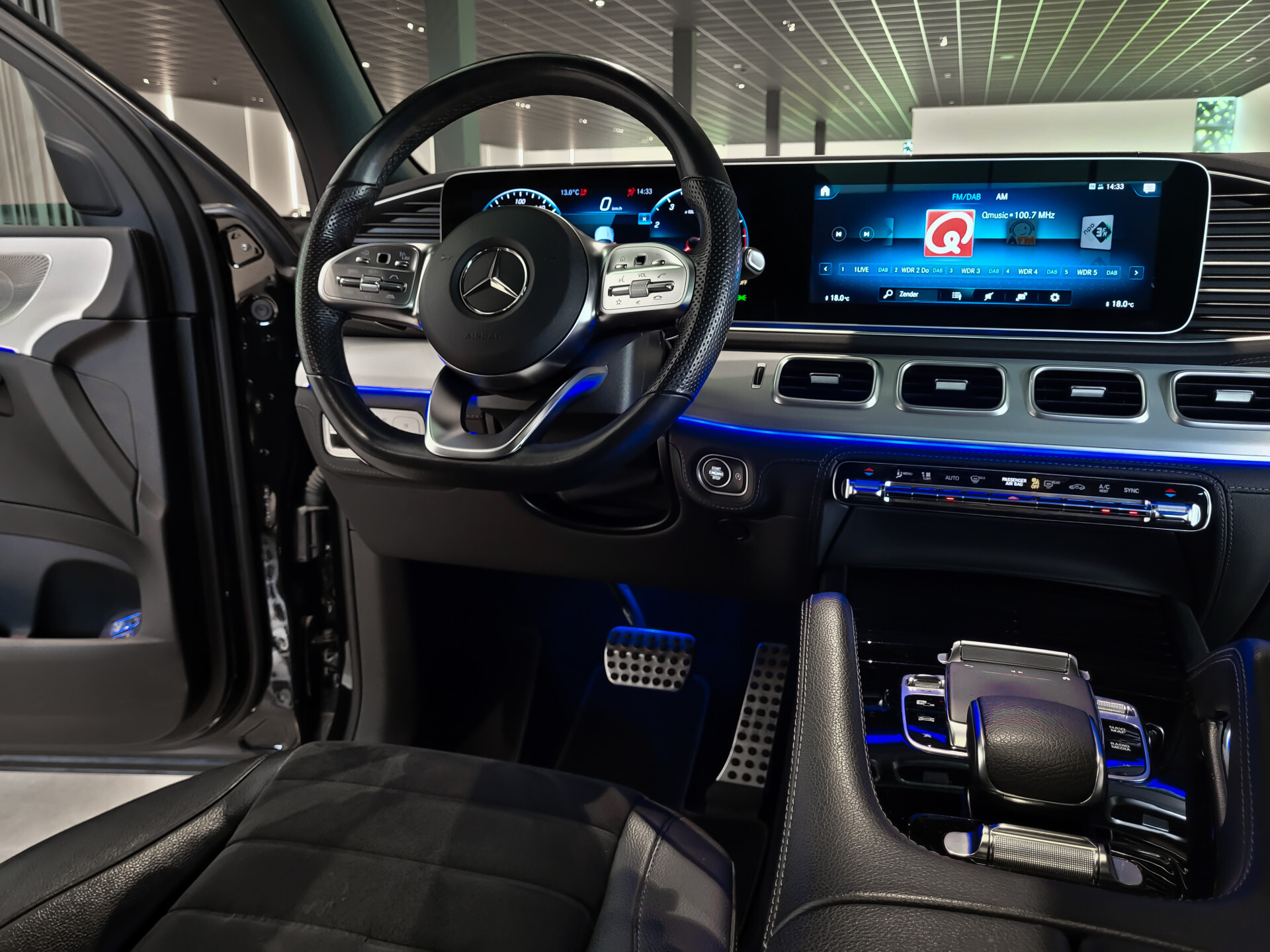 Mercedes-Benz GLE 450 4-M AMG Night|Luchtvering|Keyless|ACC|Pano|Trekhaak|Burmester|Mem|360|BTW Aut9 Foto 31