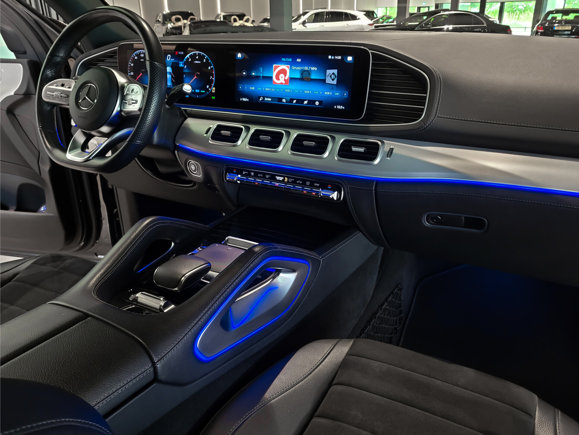 Mercedes-Benz GLE 450 4-M AMG Night|Luchtvering|Keyless|ACC|Pano|Trekhaak|Burmester|Mem|360|BTW Aut9 Foto 35