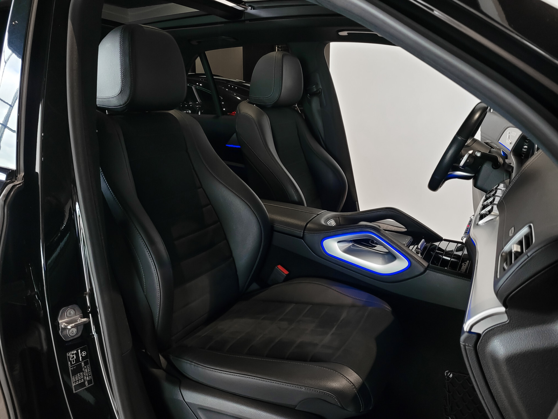 Mercedes-Benz GLE 450 4-M AMG Night|Luchtvering|Keyless|ACC|Pano|Trekhaak|Burmester|Mem|360|BTW Aut9 Foto 6