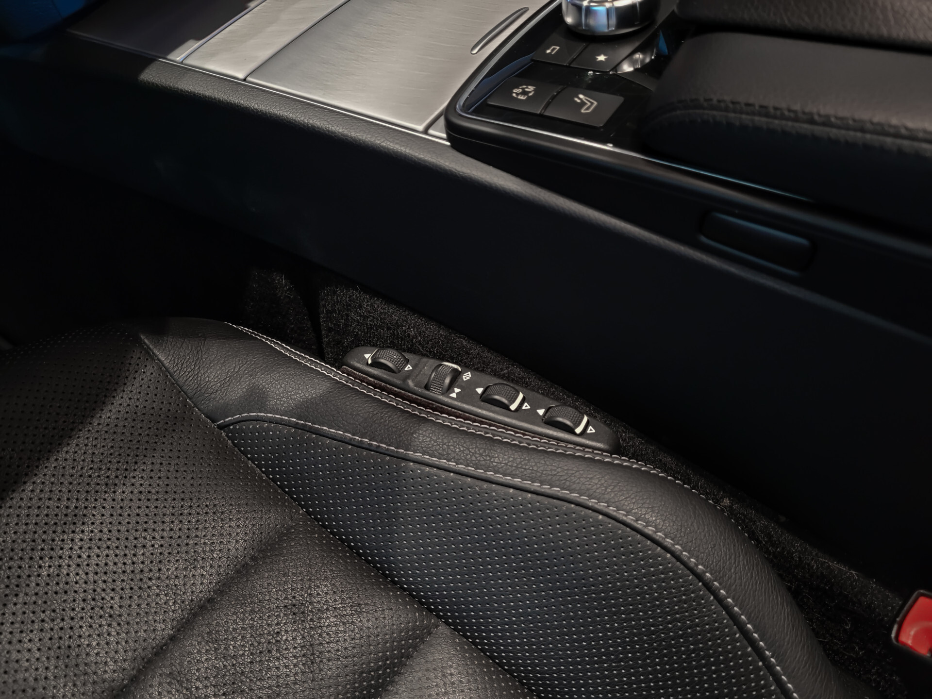 Mercedes-Benz E-Klasse Cabrio 500 AMG Distronic|Keyless|Harman-Kardon|19"|Aircap-scarf|Camera|Aut7 Foto 22